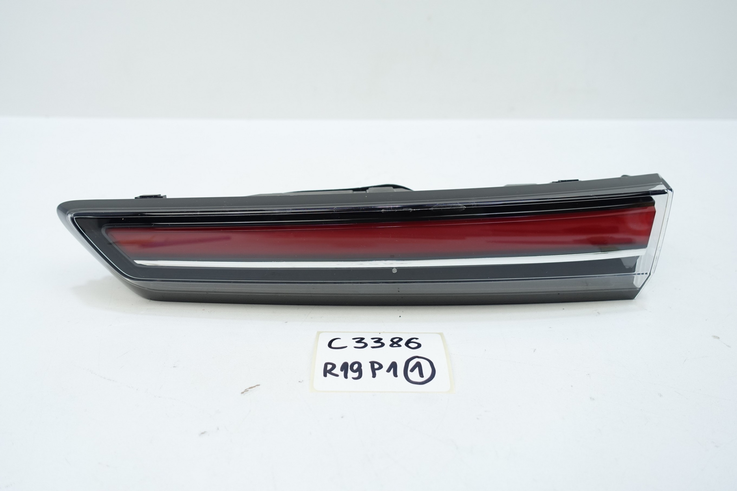 light right rear part right rear OPEL MOKKA B II 2020