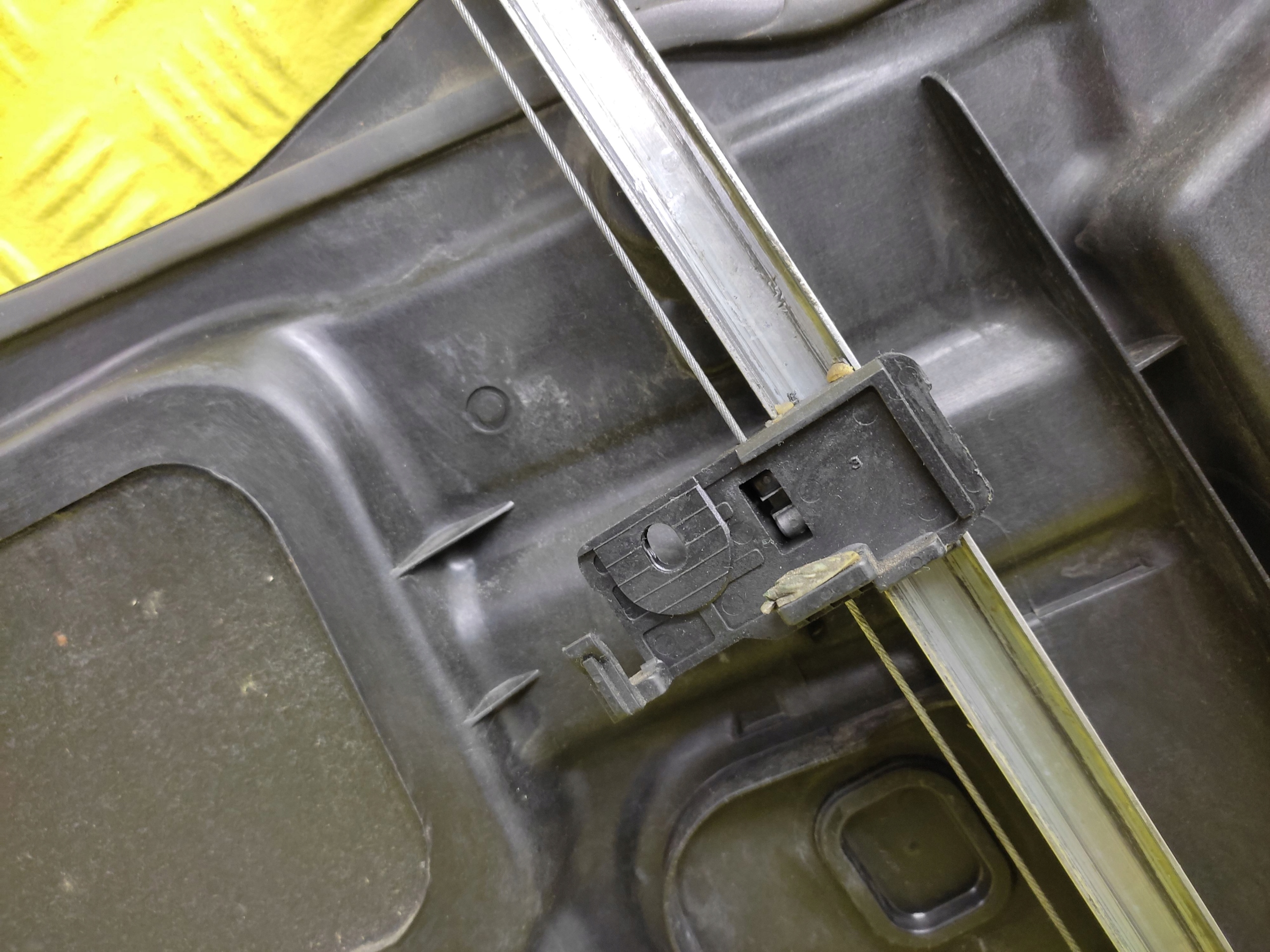 MAZDA 6 KOMBI window regulator right rear part