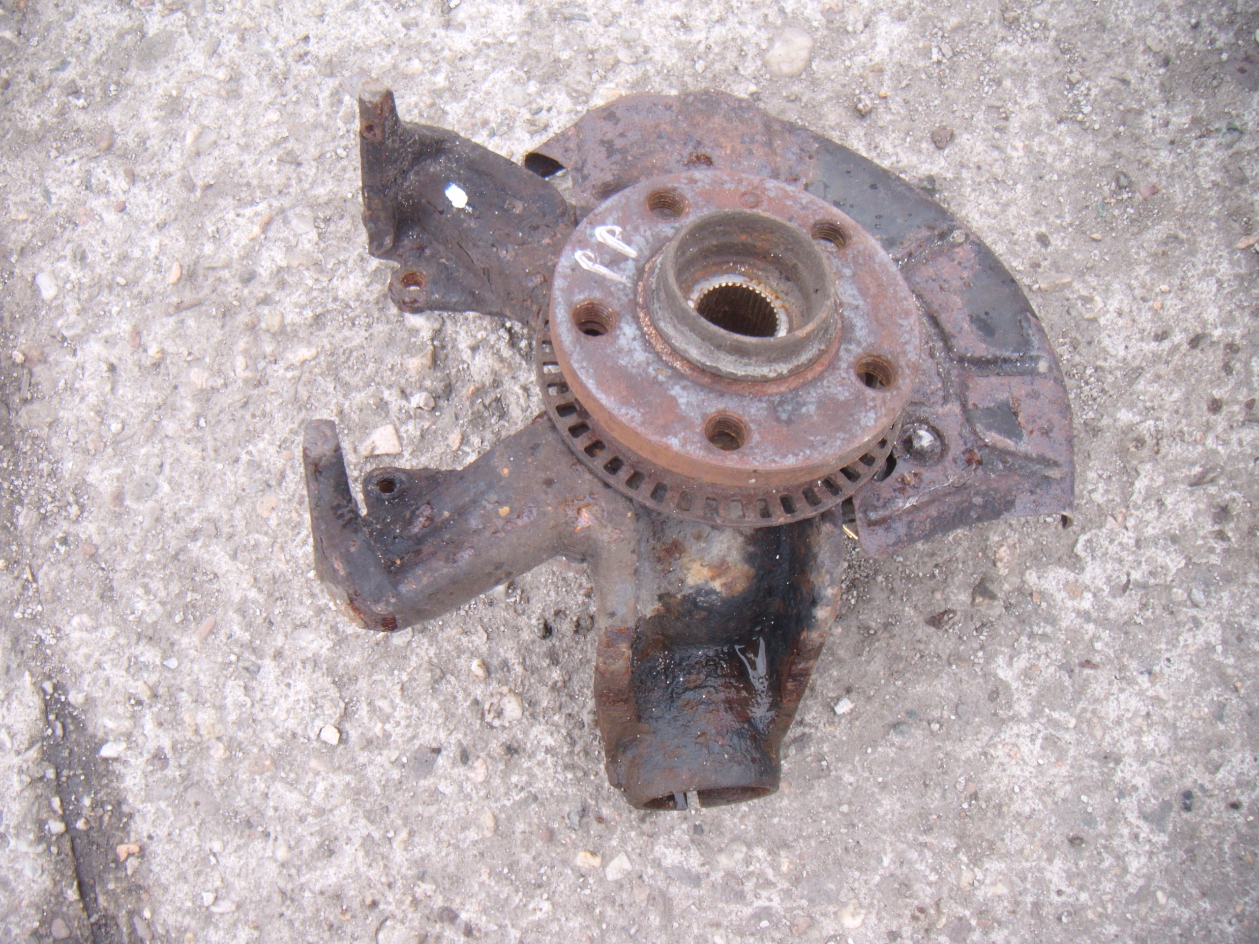 VW NEW BEETLE 1997 - 2010 2.0 B ZWROTNICA PIASTA PRAWY PRZÓD PRAWA PRZEDNIA