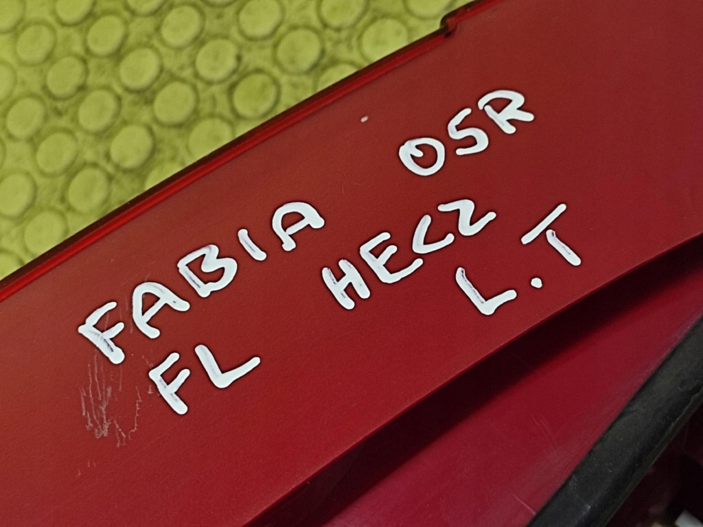 SKODA FABIA and FL HB light left rear part 6Y6945095D