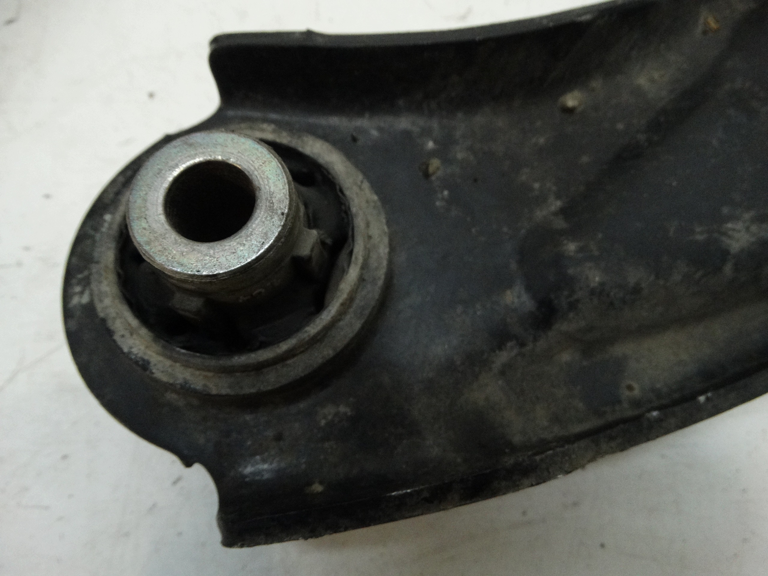 arm right front PEUGEOT 5008 II 2022R. 709 0722