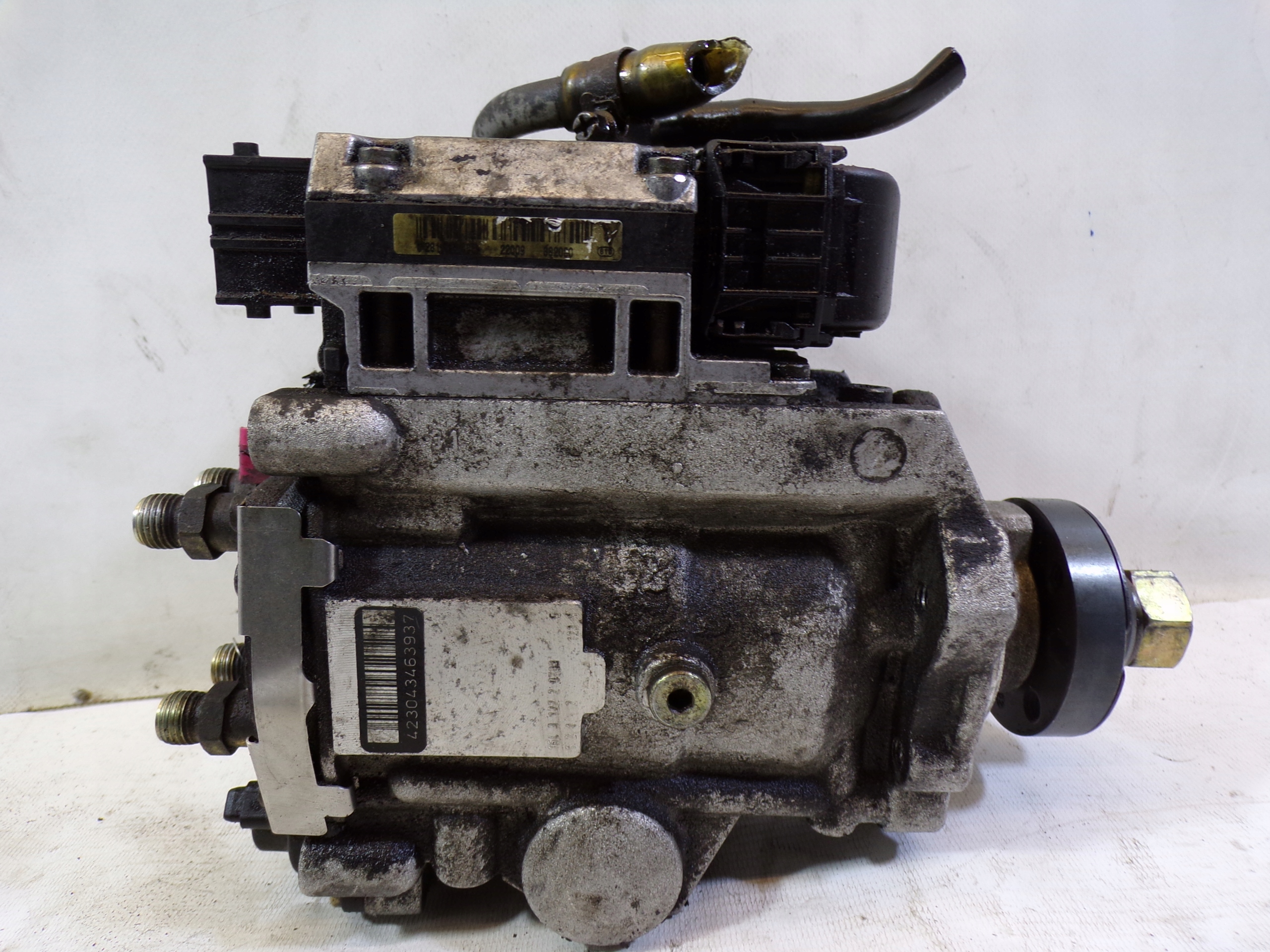 injection pump OPEL 2.2 DTI 0470504214