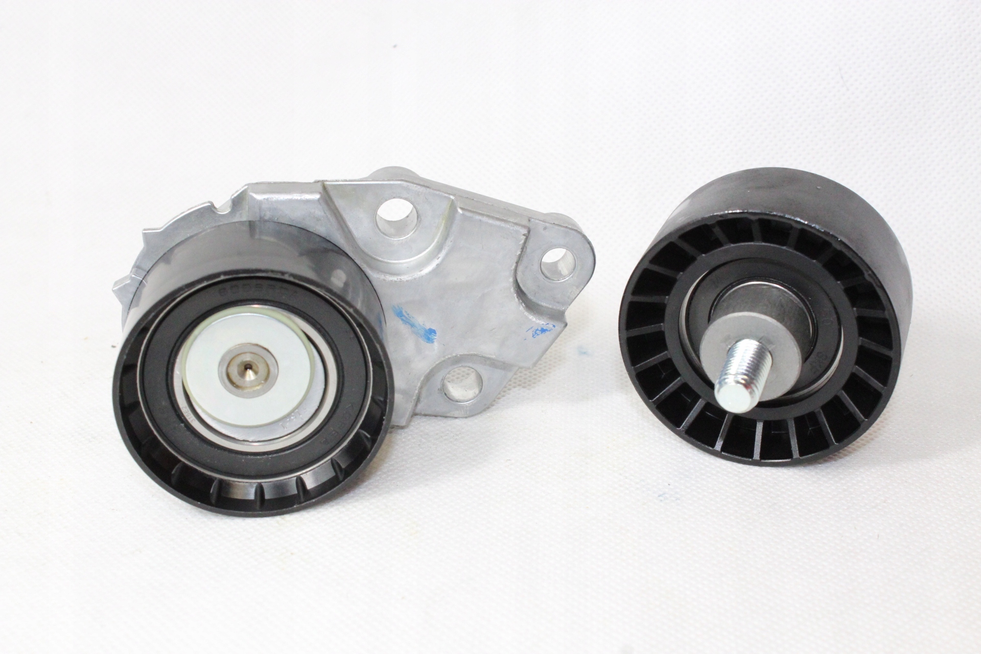 INA ZESTAW ROZRZĄDU CHEVROLET DAEWOO Numer katalogowy części 530 0332 10