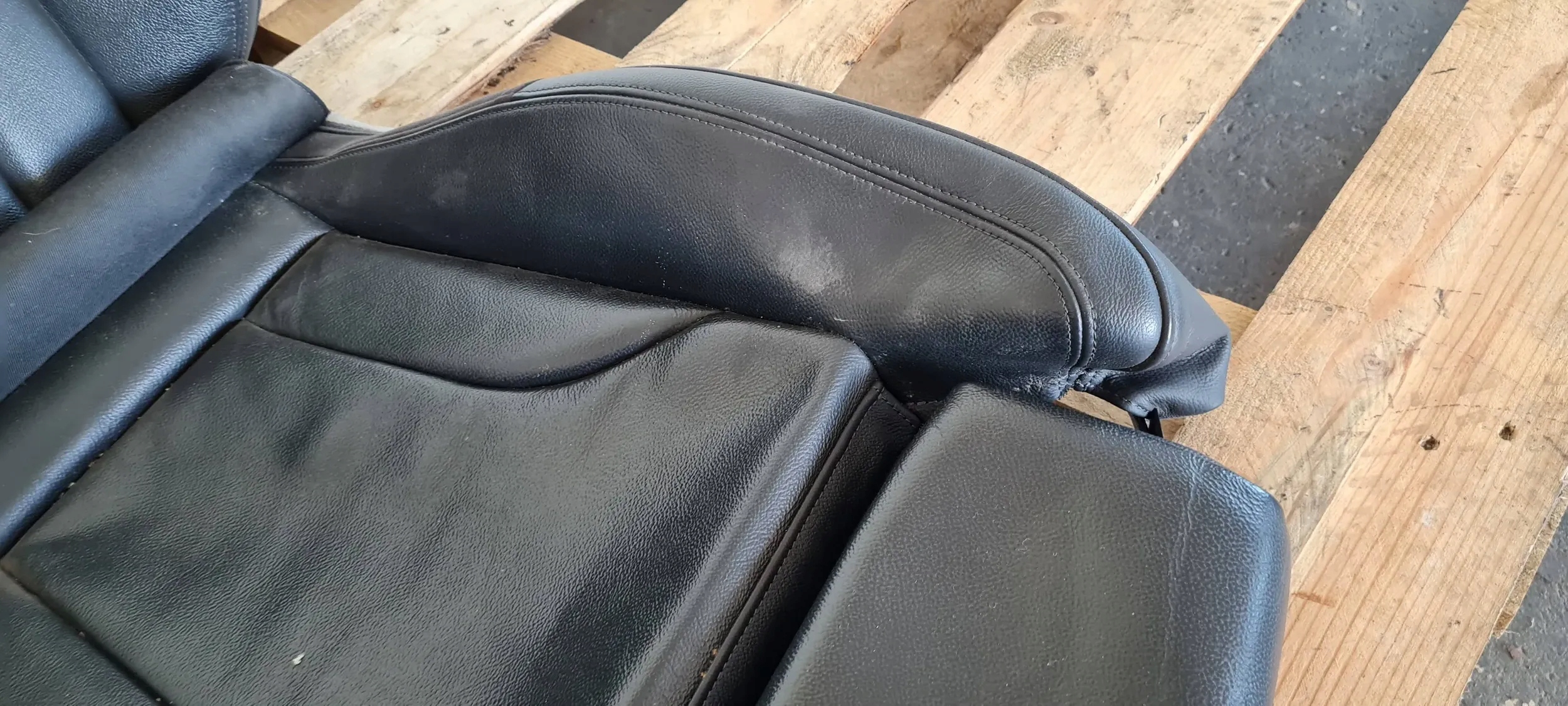 Q5 8R leather side seat right front SLINE MILANO