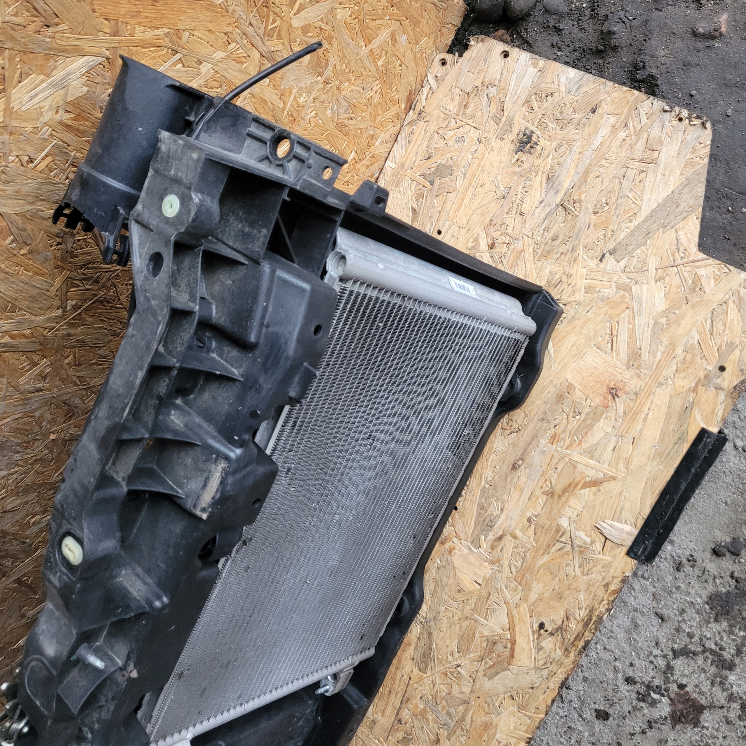 support panel for radiators radiator CITROEN C3 III 208 2008 and 1.2VTI