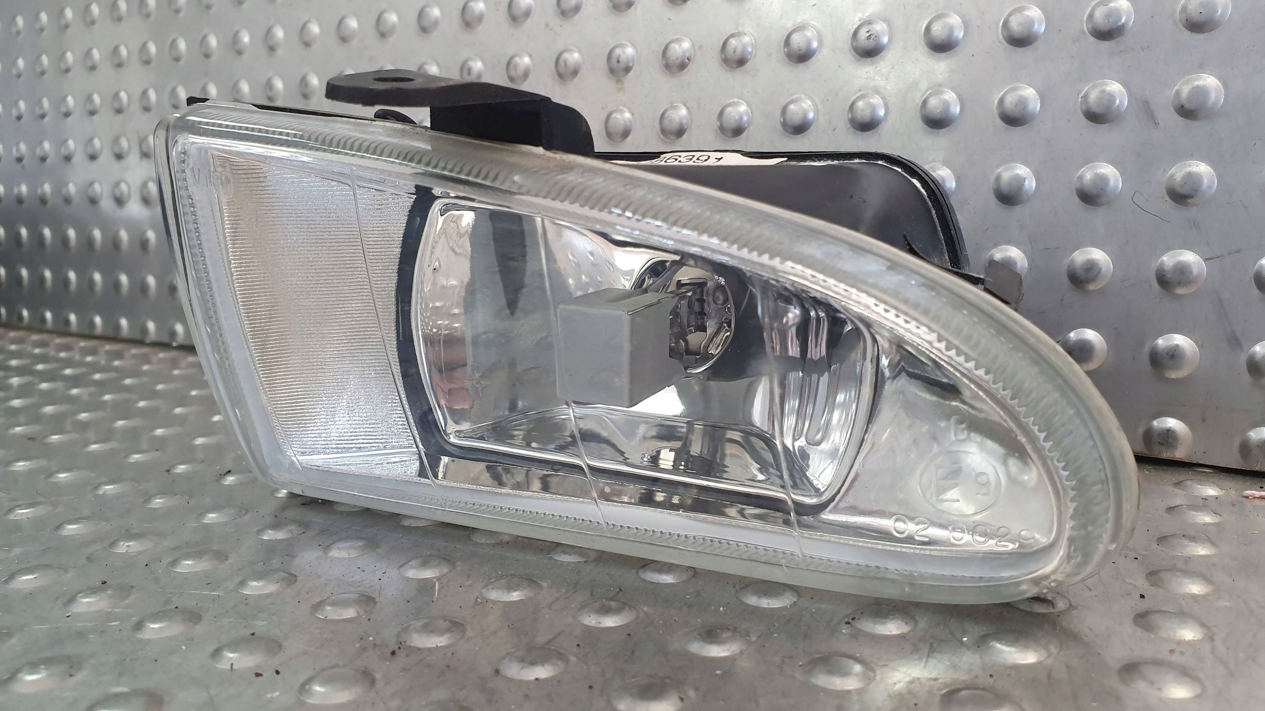 Nebelscheinwerfer links FORD FIESTA MK IV 95
