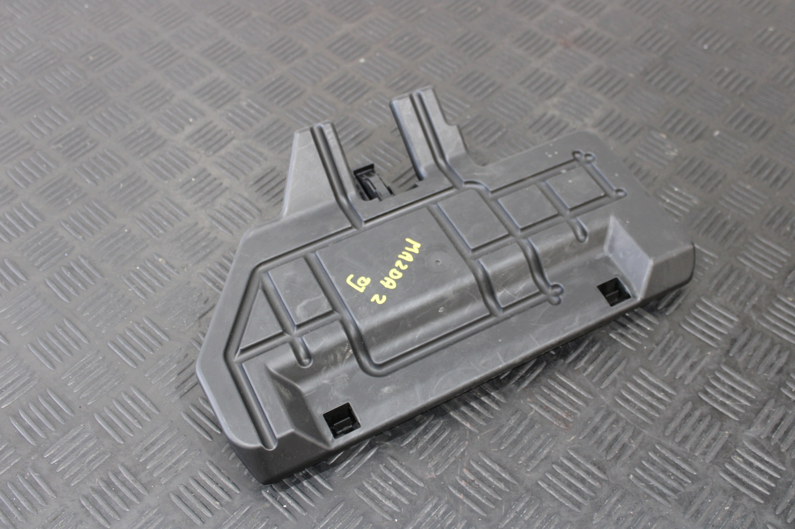 fedél fedél táblák K3006 MAZDA 2 II DJ LIFT