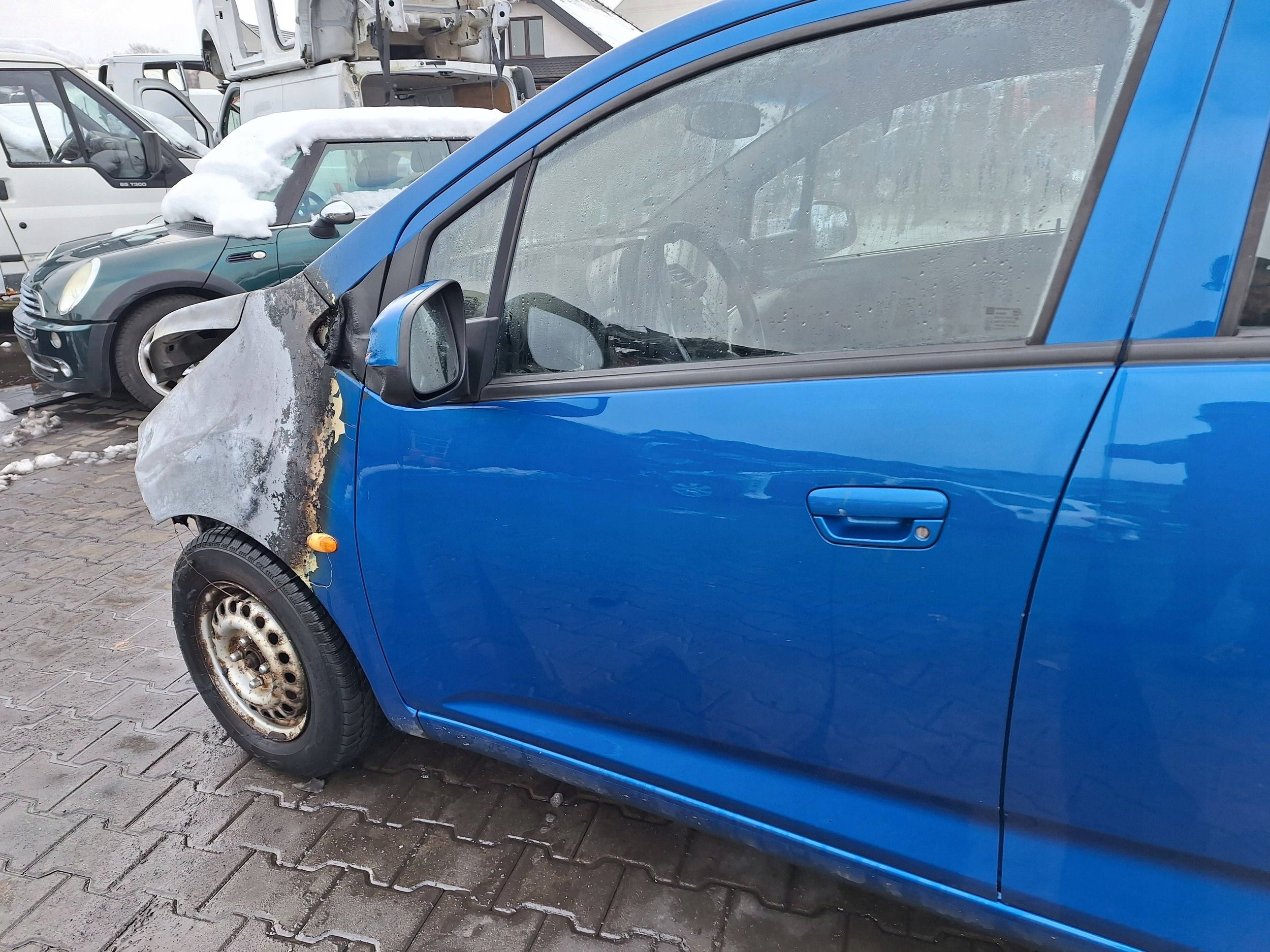 CHEVROLET SPARK 3 III M300 front blue door front left GCT 2010
