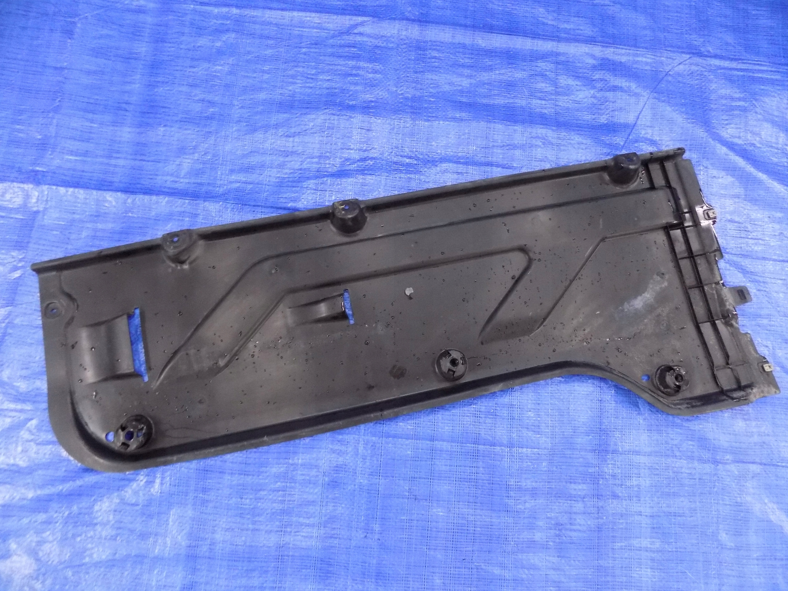Blende Abdeckung abdeckung Unterfahrschutz VW CRAFTER II MAN 2,0TDI