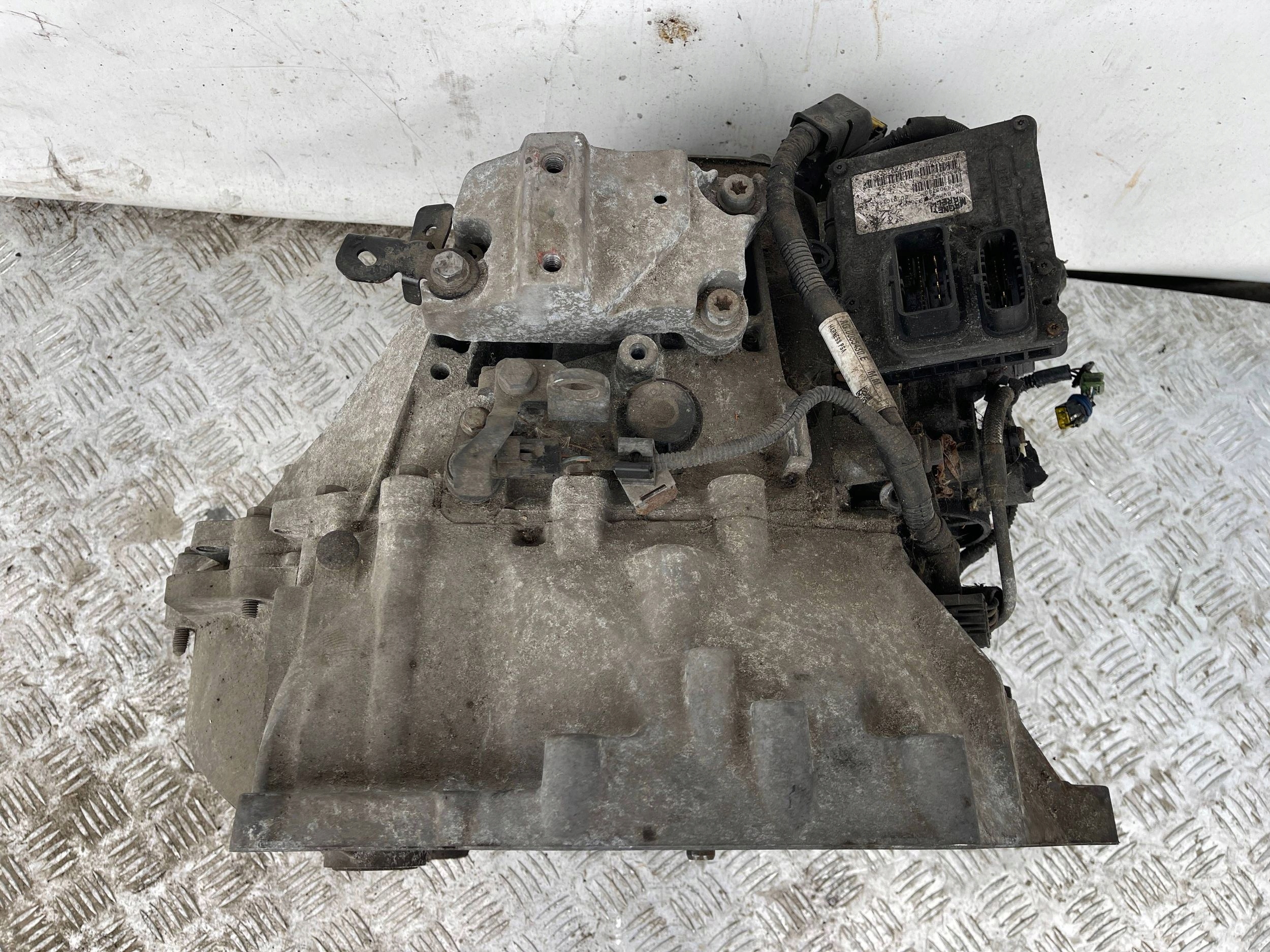 Getriebe AUTOMATYCZNA Citroen C4 Cactus 1.6 HDI 20DR20