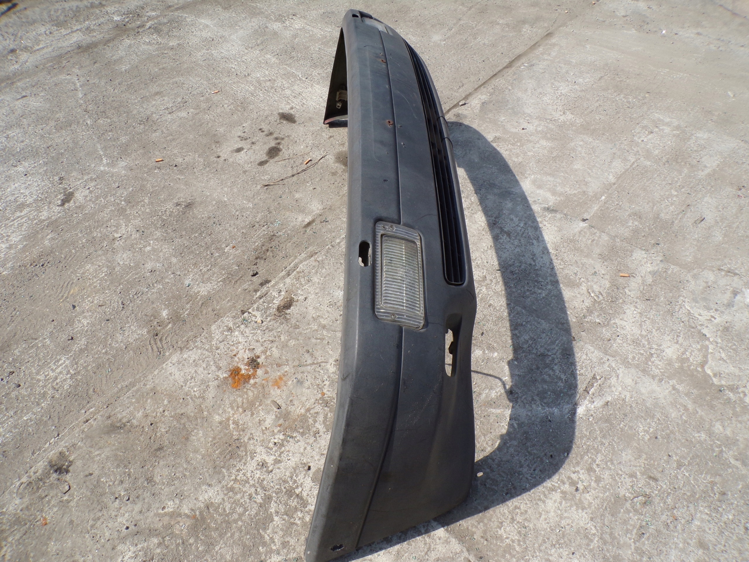 front bumper front AUDI 80 B3 fog lights (R1)