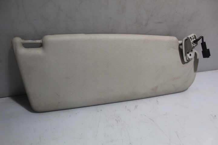 OSŁONA PRZECIWSŁONECZNA PRAWA VOLKSWAGEN GOLF V Producent części Volkswagen OE