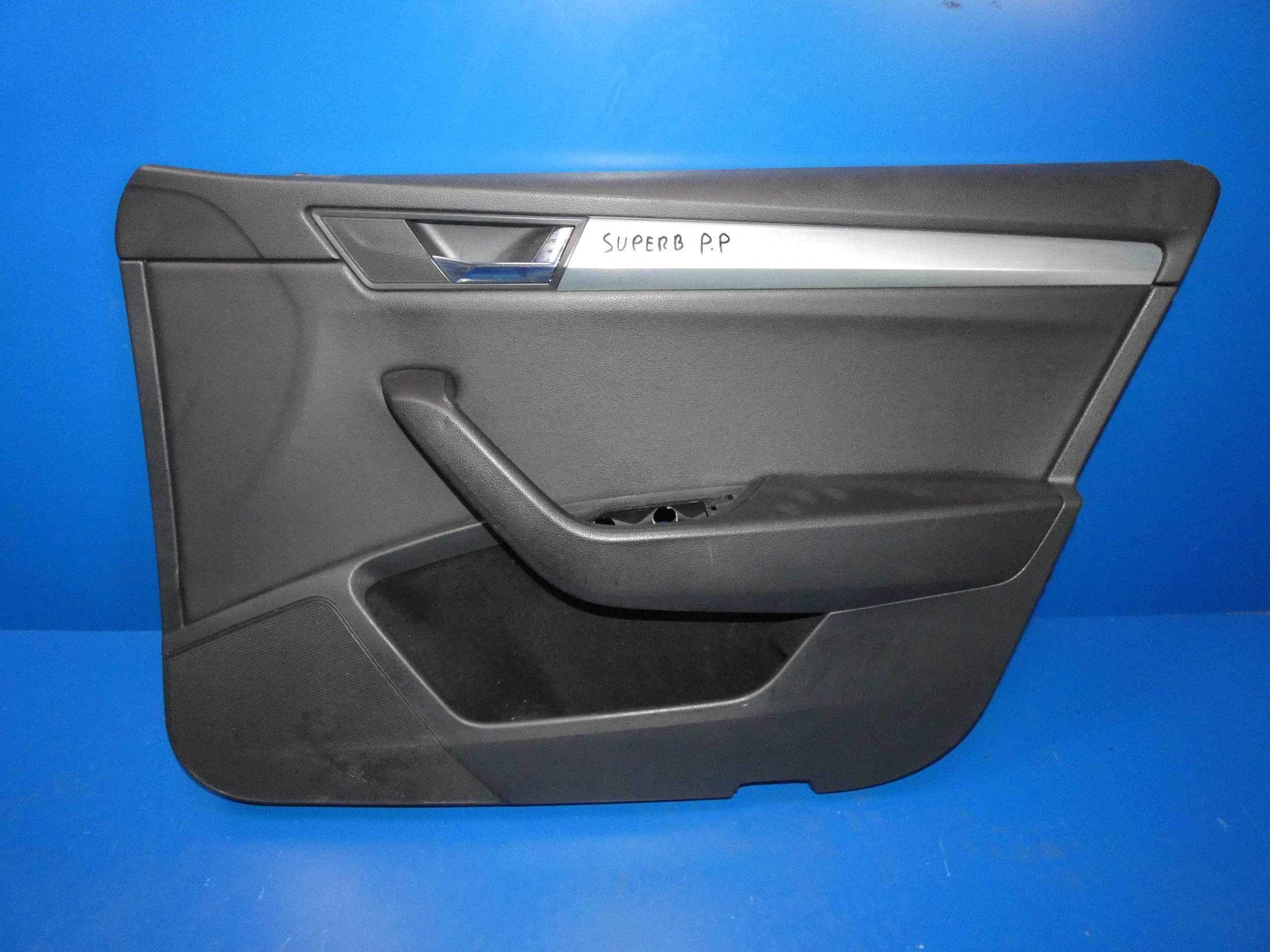SKODA SUPERB III 3V side upholstery door right front