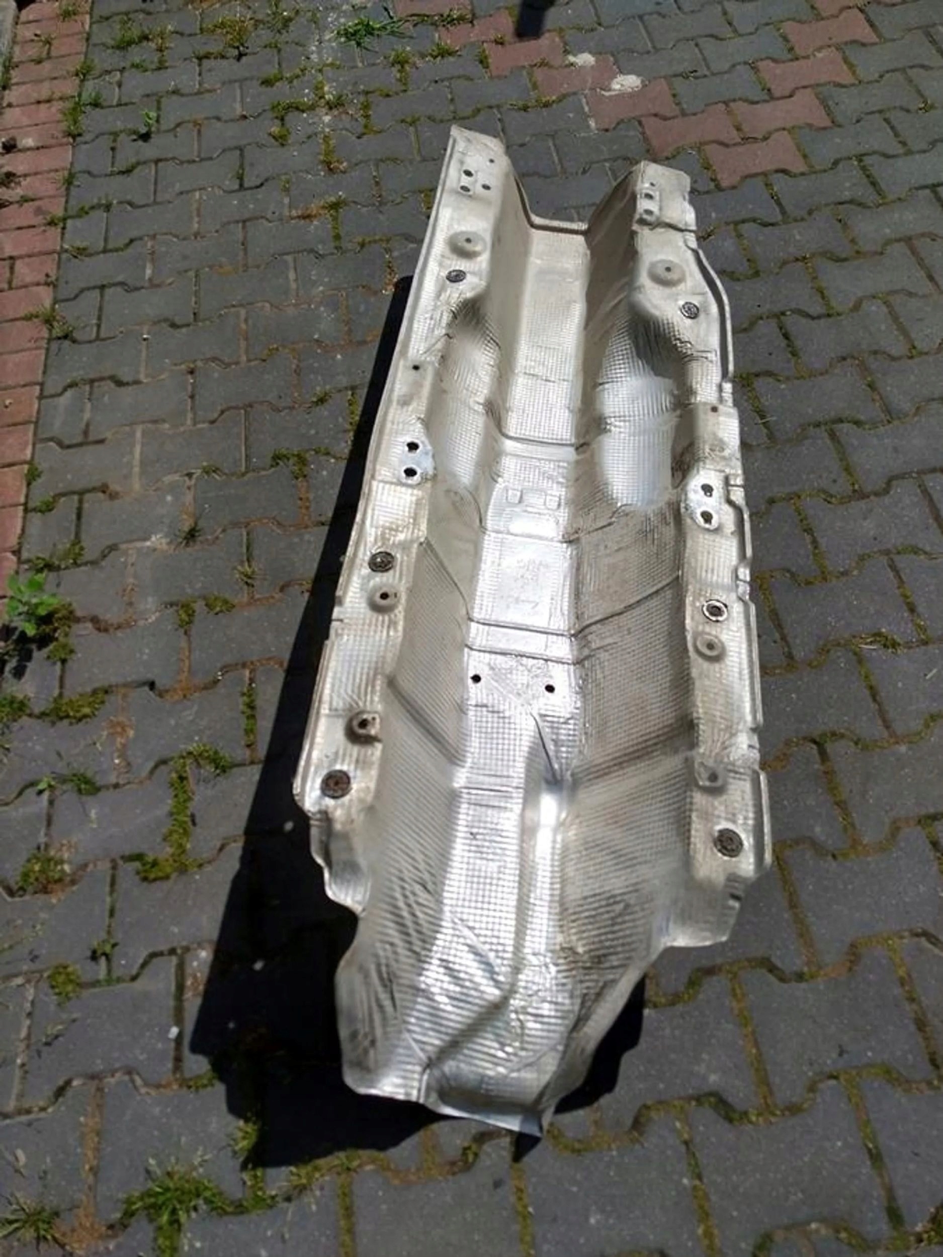 Volkswagen Tiguan Lift 5N0 Blende Abdeckung termiczna