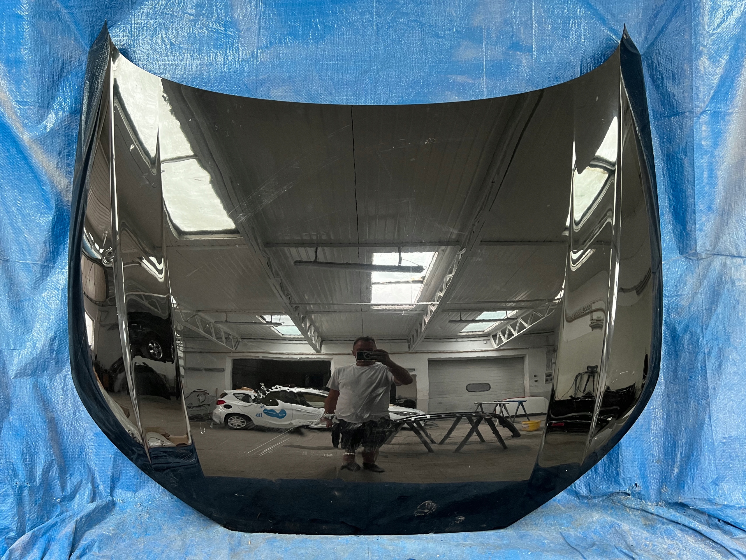 AUDI A4 B9 КАПОТ