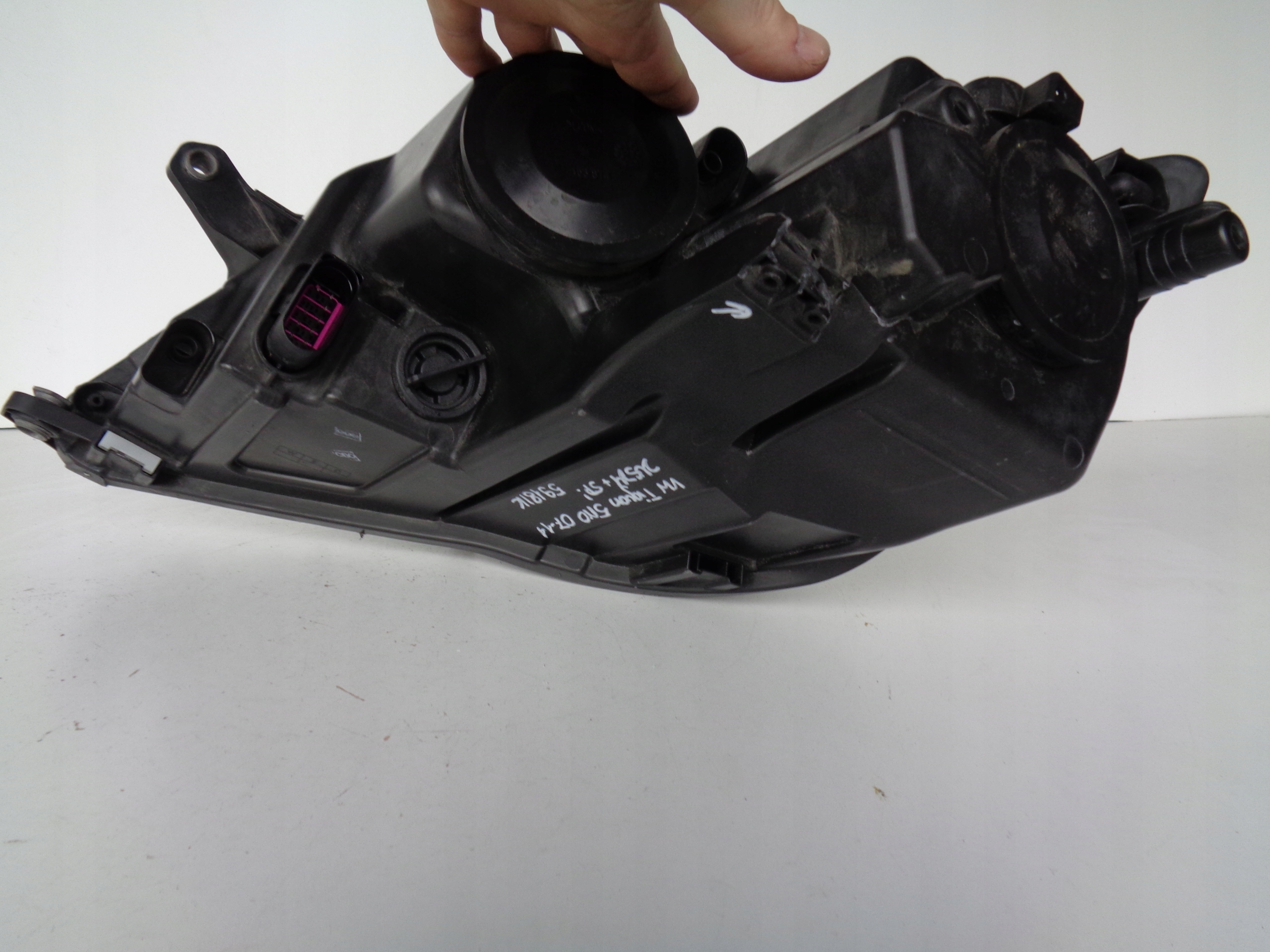 light right REFLEKTOR VW TIGUAN 5N 5N0 07-11
