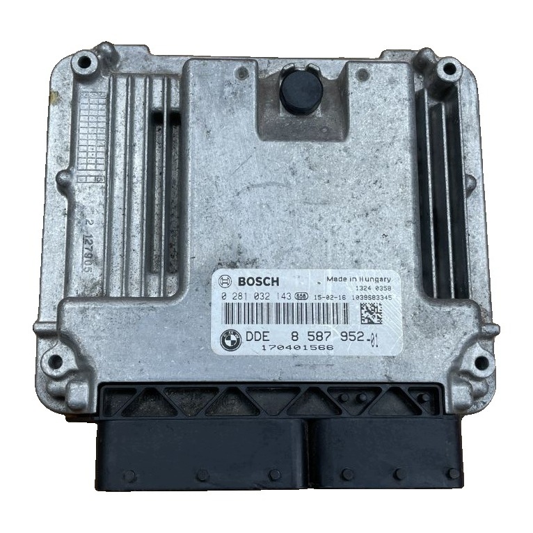 BMW 5 F10 1 F20 2010- control unit of the engine computer DDE 8587952