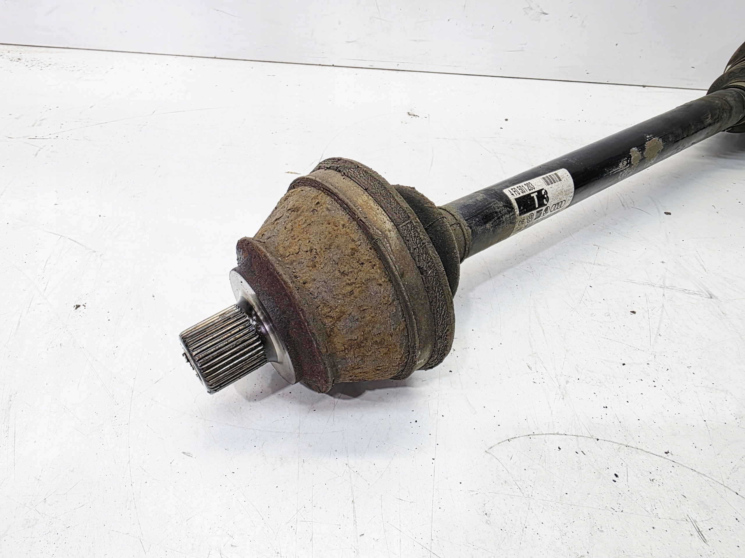 semi-axis left or right rear part AUDI A6 C6 4F0501203