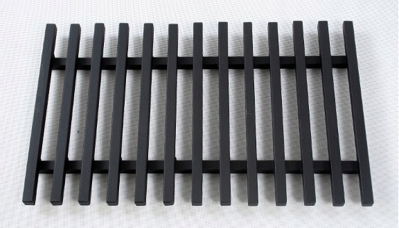 RUSZT STALOWY OGRODOWY KOMINKOWY DO KOMINKA 40x25 Kod producenta Ruszt stalowy z prętów 40x25cm