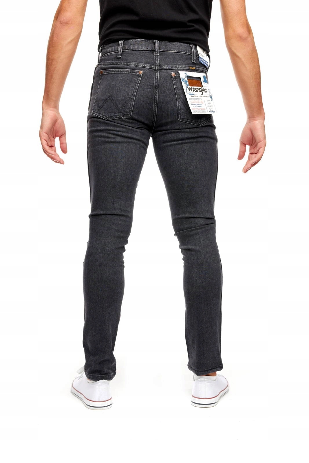 Pánské zúžené džíny Wrangler Larston Authentic Black W18S8912V 34/34