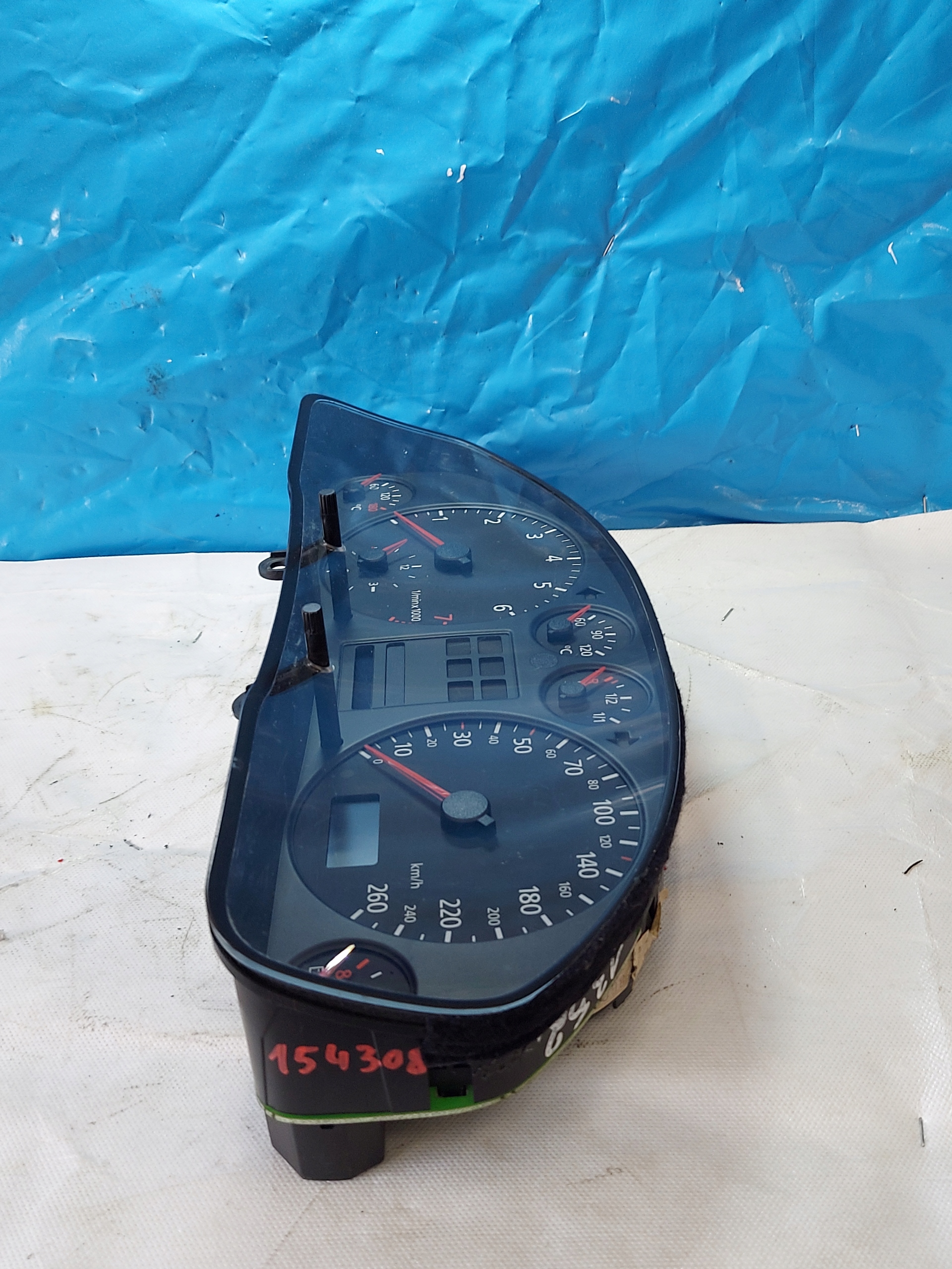 dials clock A6 C5 2.4 V6 4B0919860F