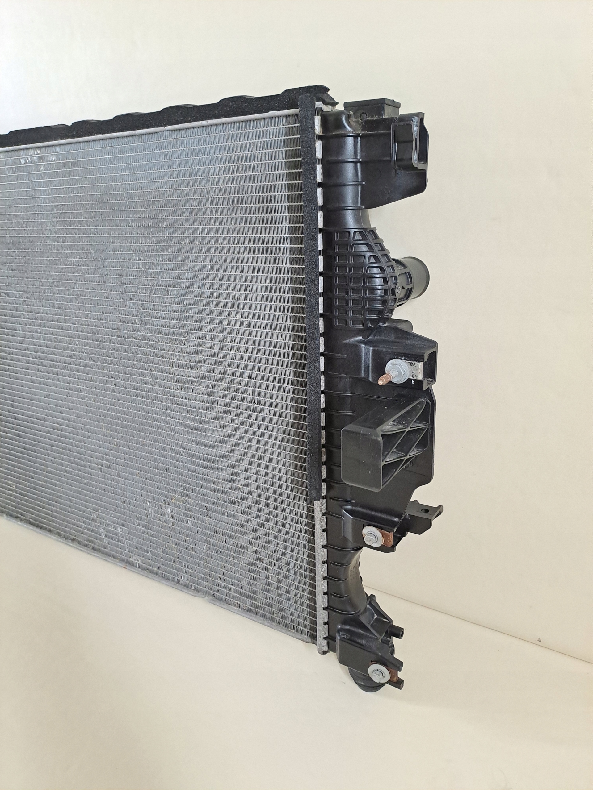 water cooler 2.0TDCi FORD MONDEO V MK5 17r