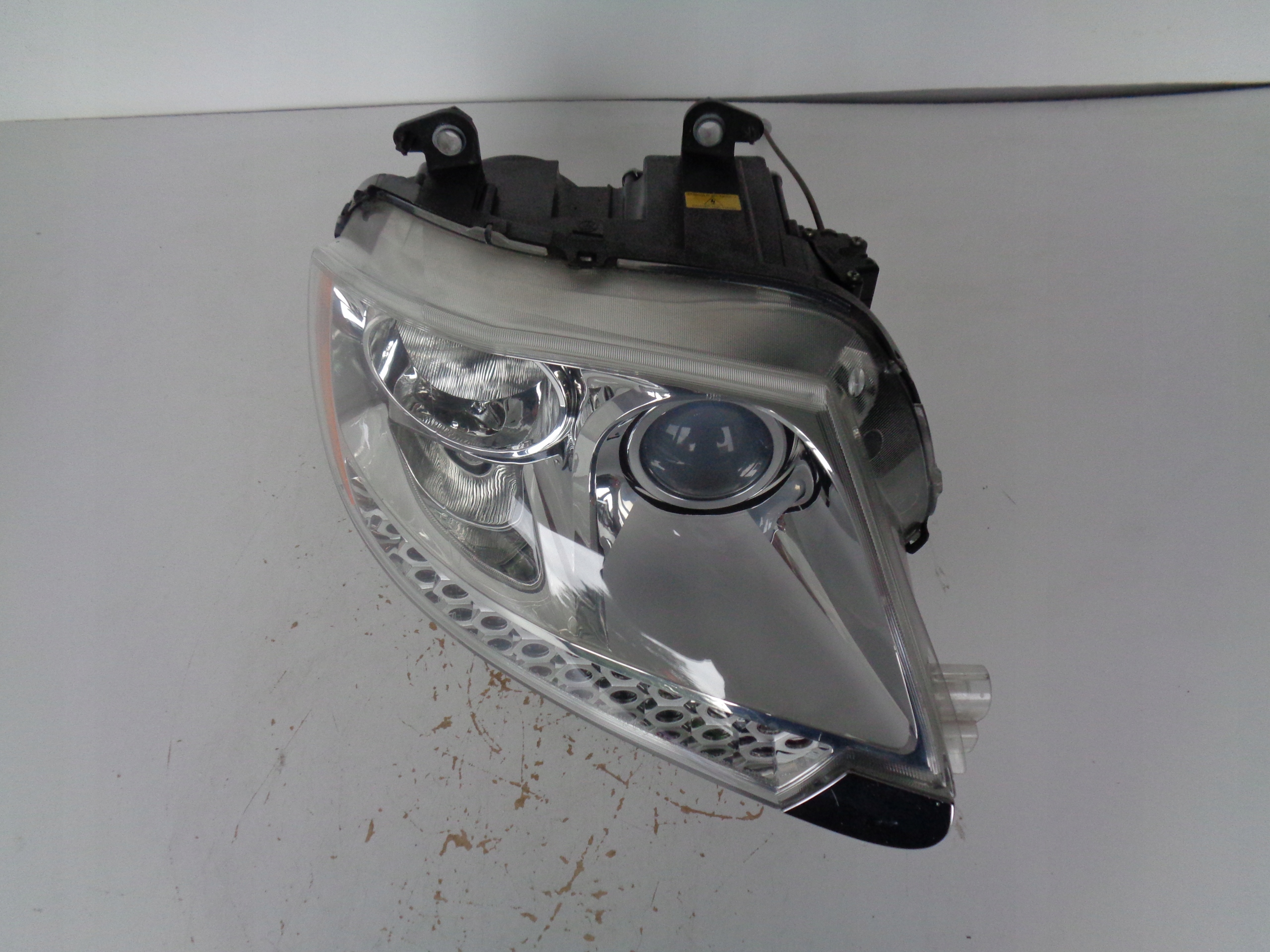 light right REFLEKTOR MASERATI QUATTROPORTE V XENON LED