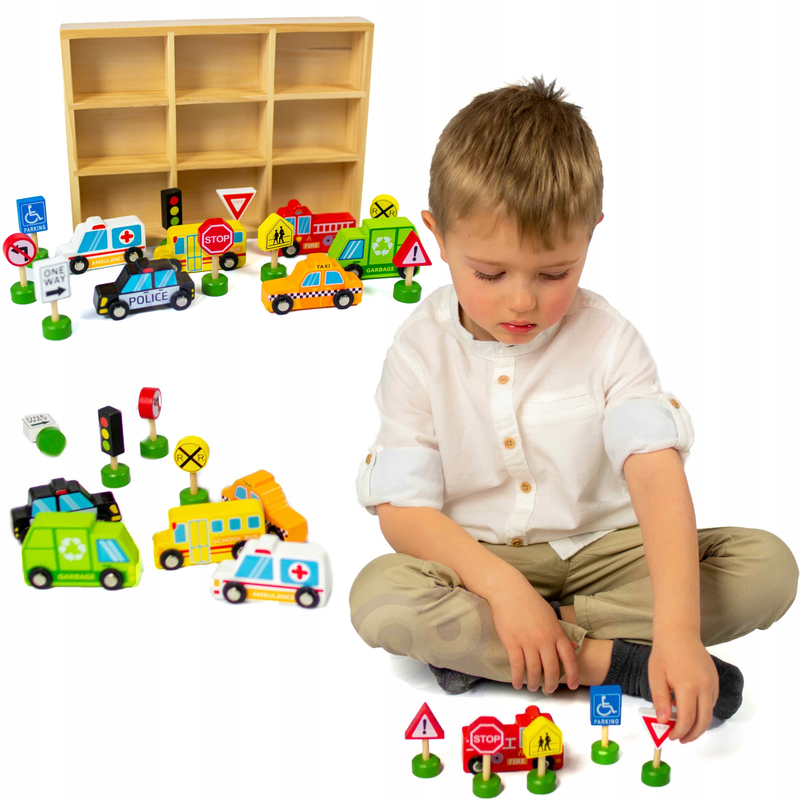ZESTAW SAMOCHODY POJAZDY DREWNIANE AUTKA ZNAKI DROGOWE 15.el TOOKY TOY Rodzaj pojazdu zestawy drewniane
