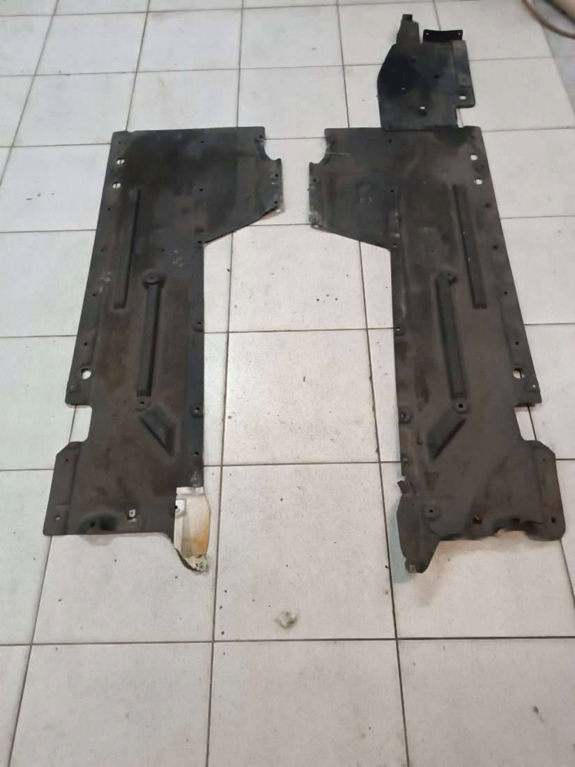 abdeckung Blende Abdeckung Unterfahrschutz BMW 3 F30 2013 AT Sedan