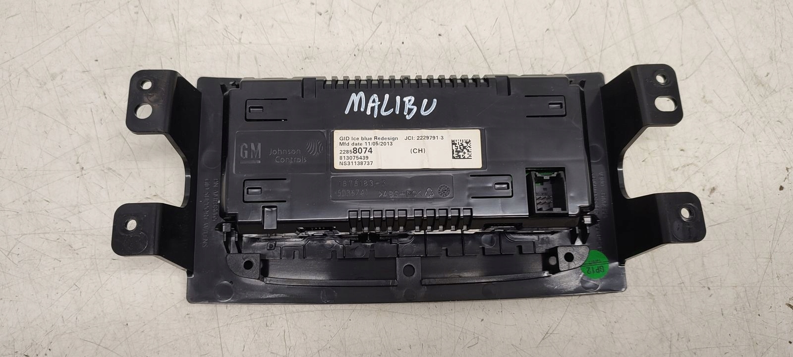 display Chevrolet Malibu 2,5 automat