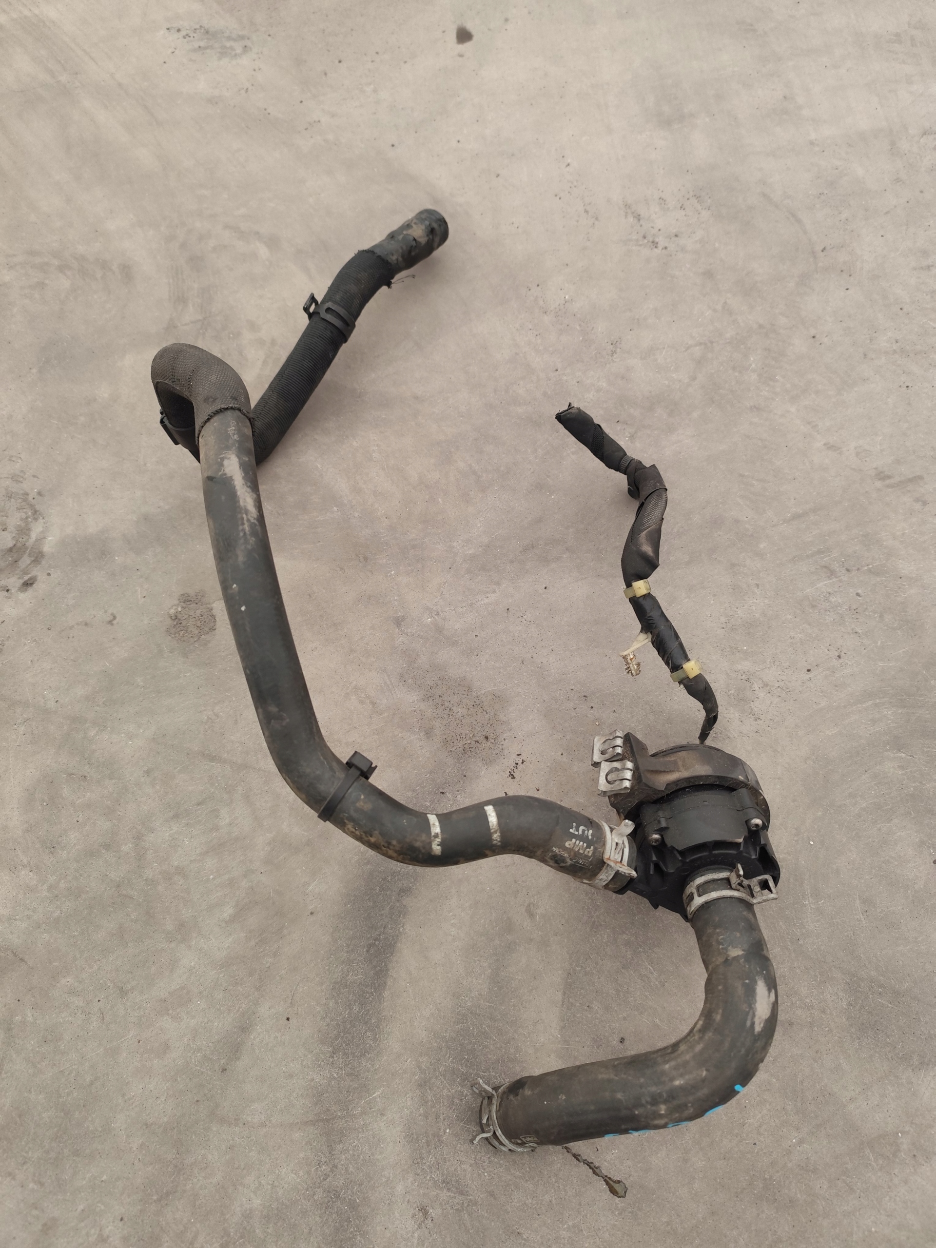 FORD FOCUS MK4 LIFT Pompa Pompa d’acqua