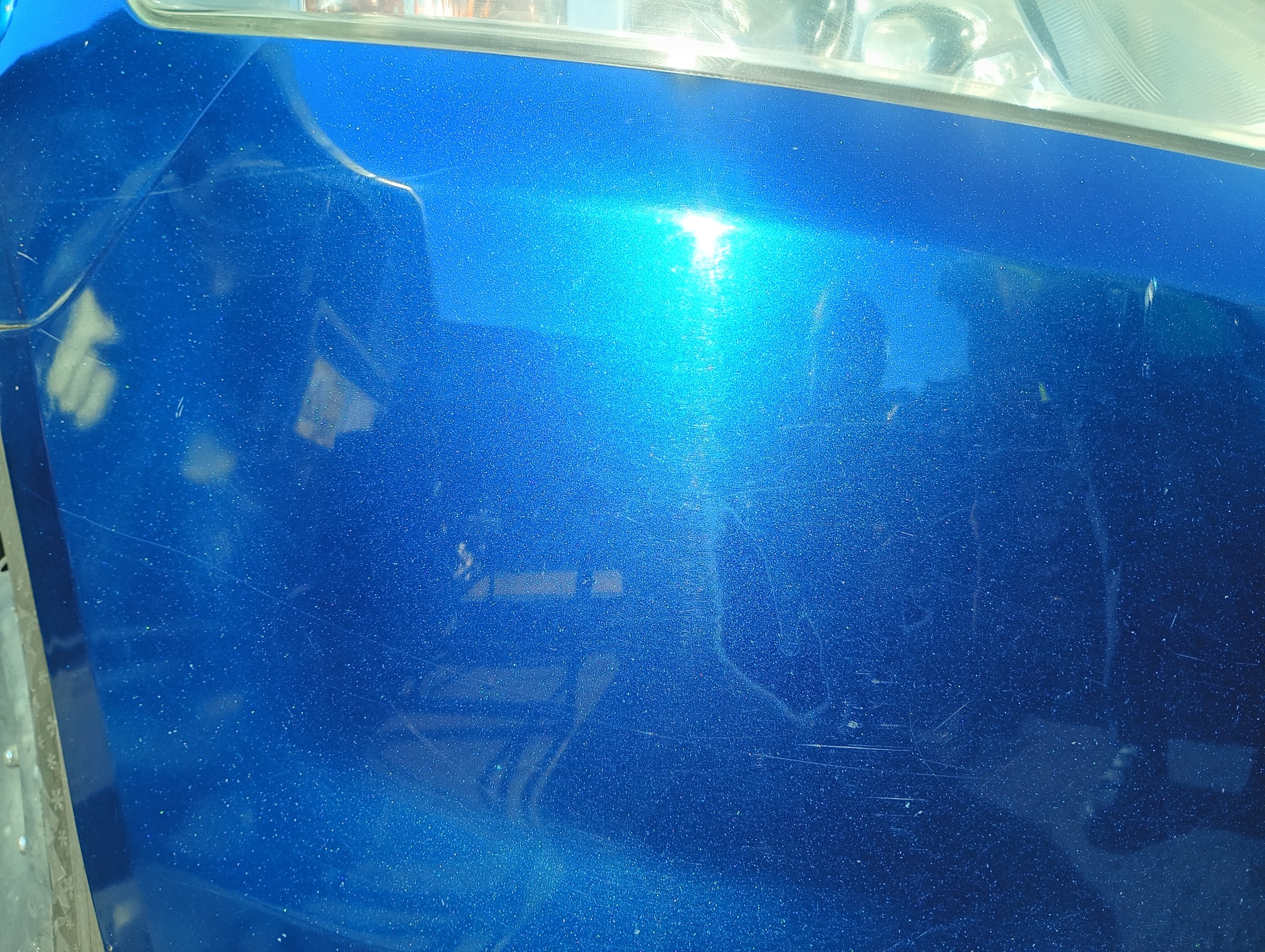 frontstoßstange vorne Mazda 5 V 05-10 code lakieru 32C