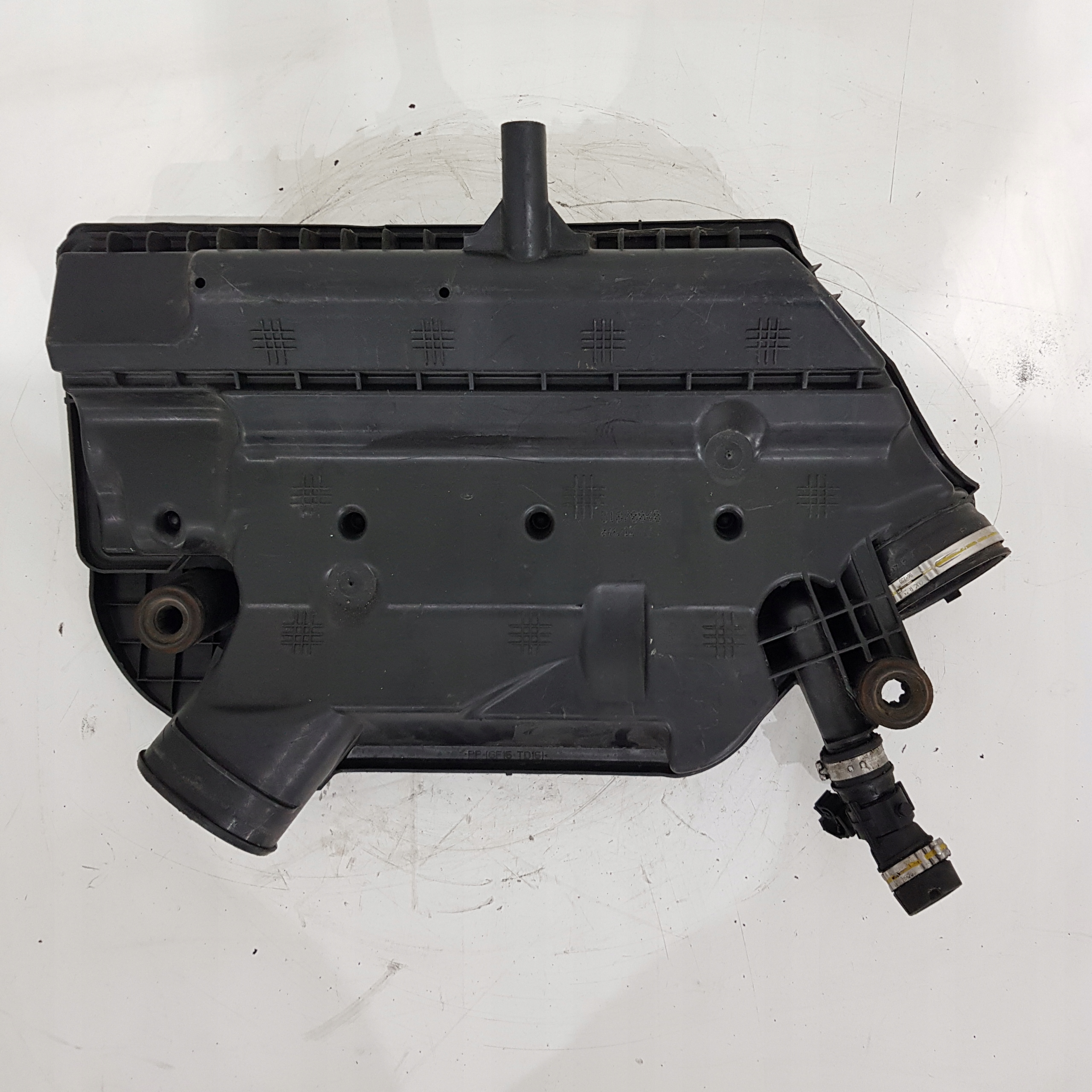 Gehäuse filter luft FIAT 1.3 MJET 51870040