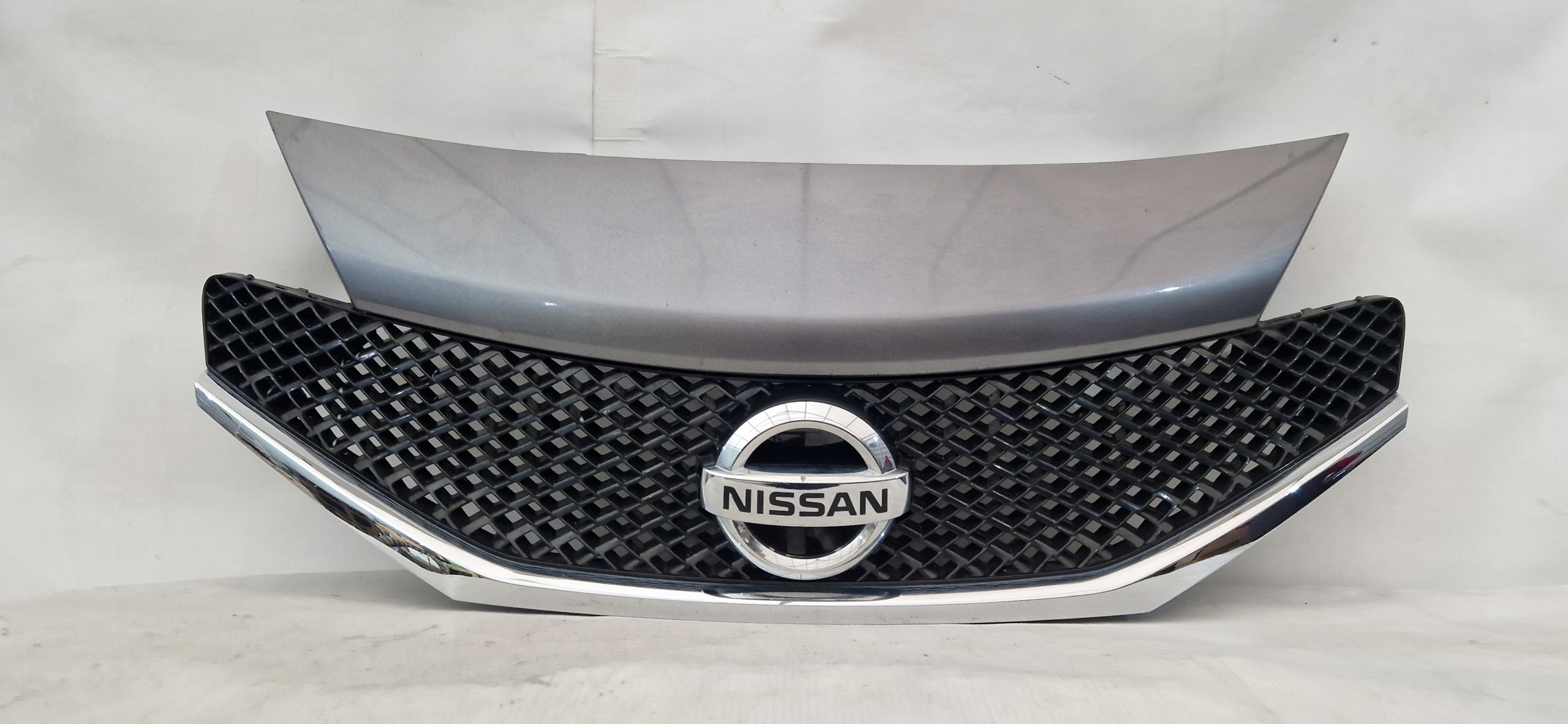 NISSAN NOTE II 2 ATRAPA GRILL