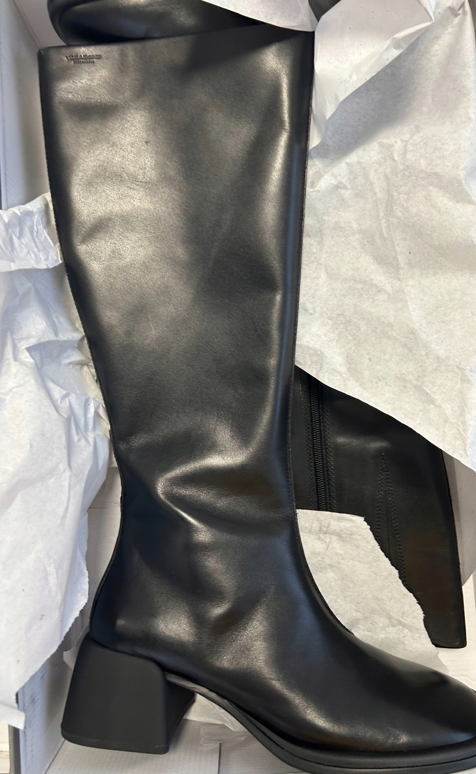 Vagabond ANSIE Kozaki r.39 Marka Vagabond