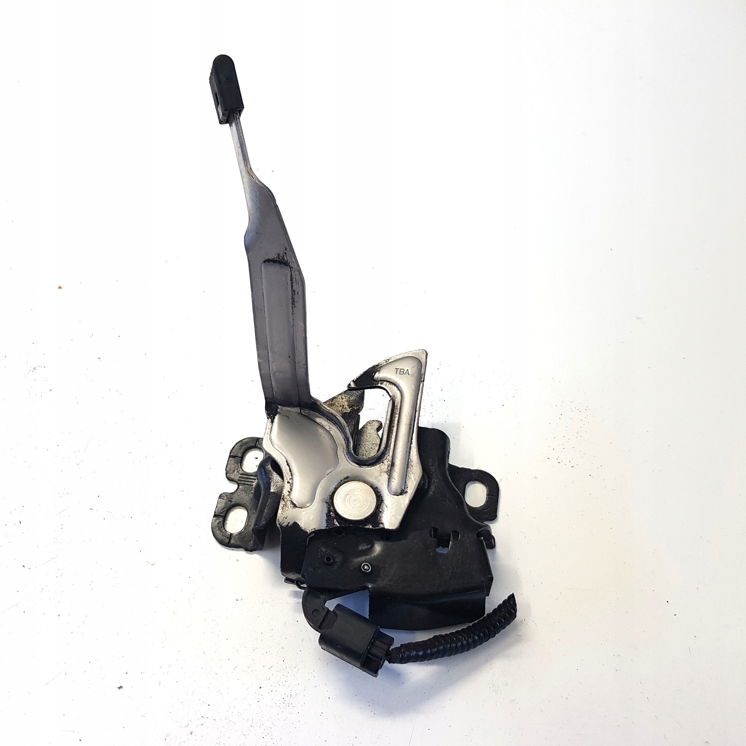 HONDA CIVIC X Болт замок капота 18R.