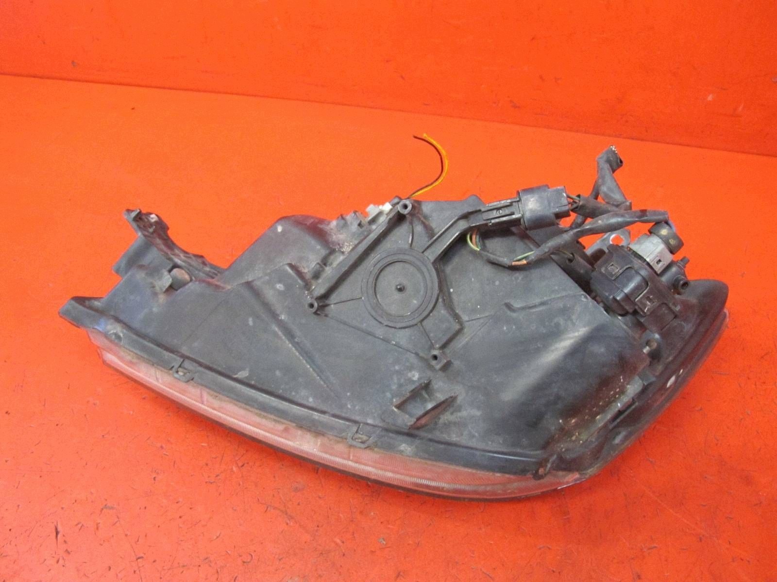 MITSUBISHI LANCER 7 VII CS light REFLEKTOR right front front STANLEY EU