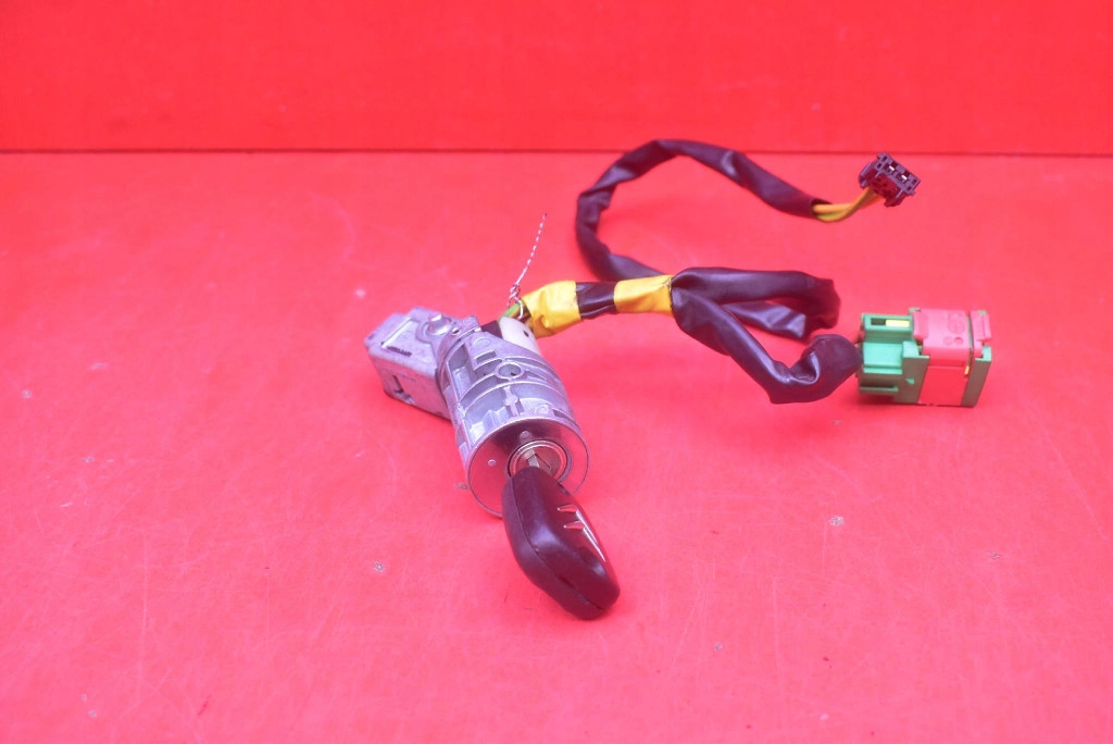 ignition key N0501412 CITREON C3 1 and 1.1 8V 61 KM 02-10