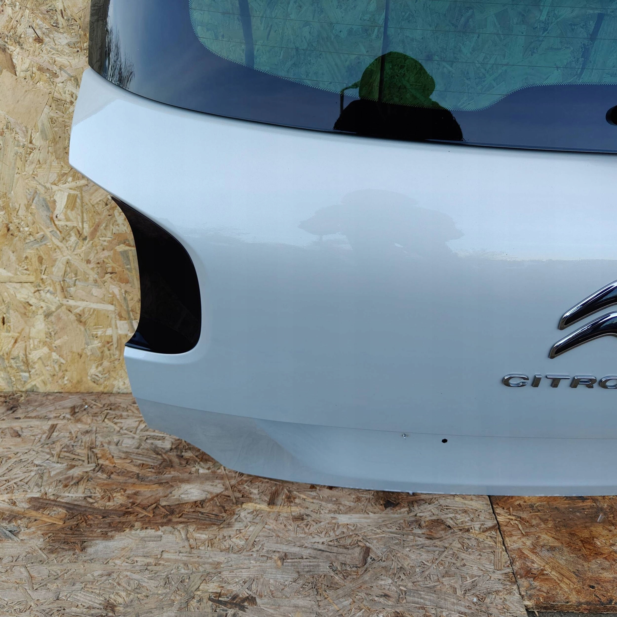 trunk door boot Citroen C3 Aircross kamera