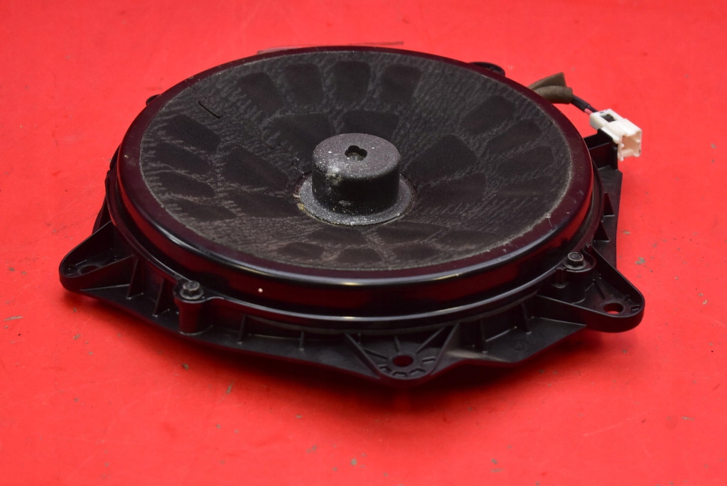 speaker right front 28148JK30A INFINITI G37 07-13