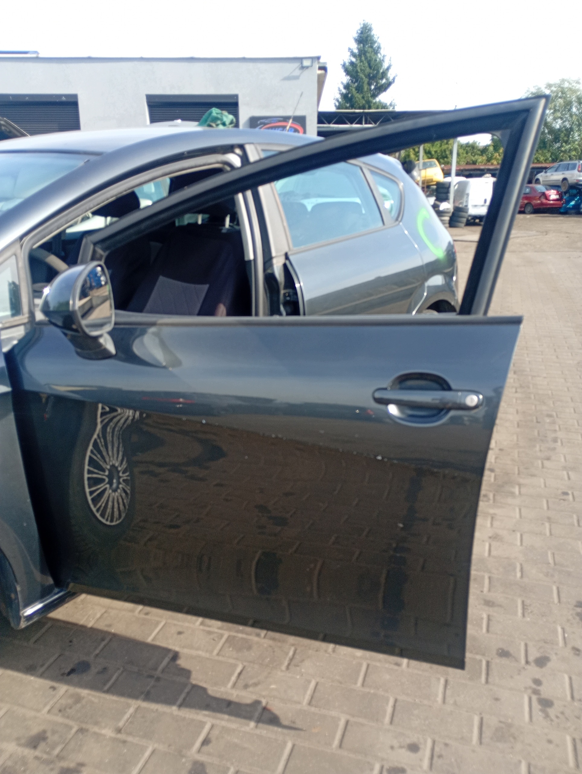 door left front front Seat Leon 2 II 05-13 kod lakieru LW7Z
