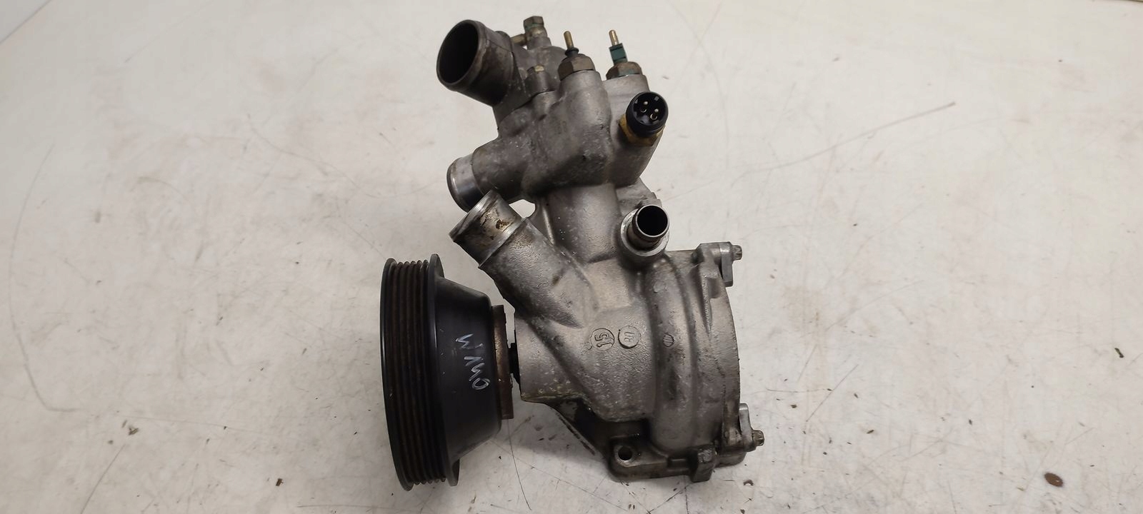 water pump Mercedes W140 3,2