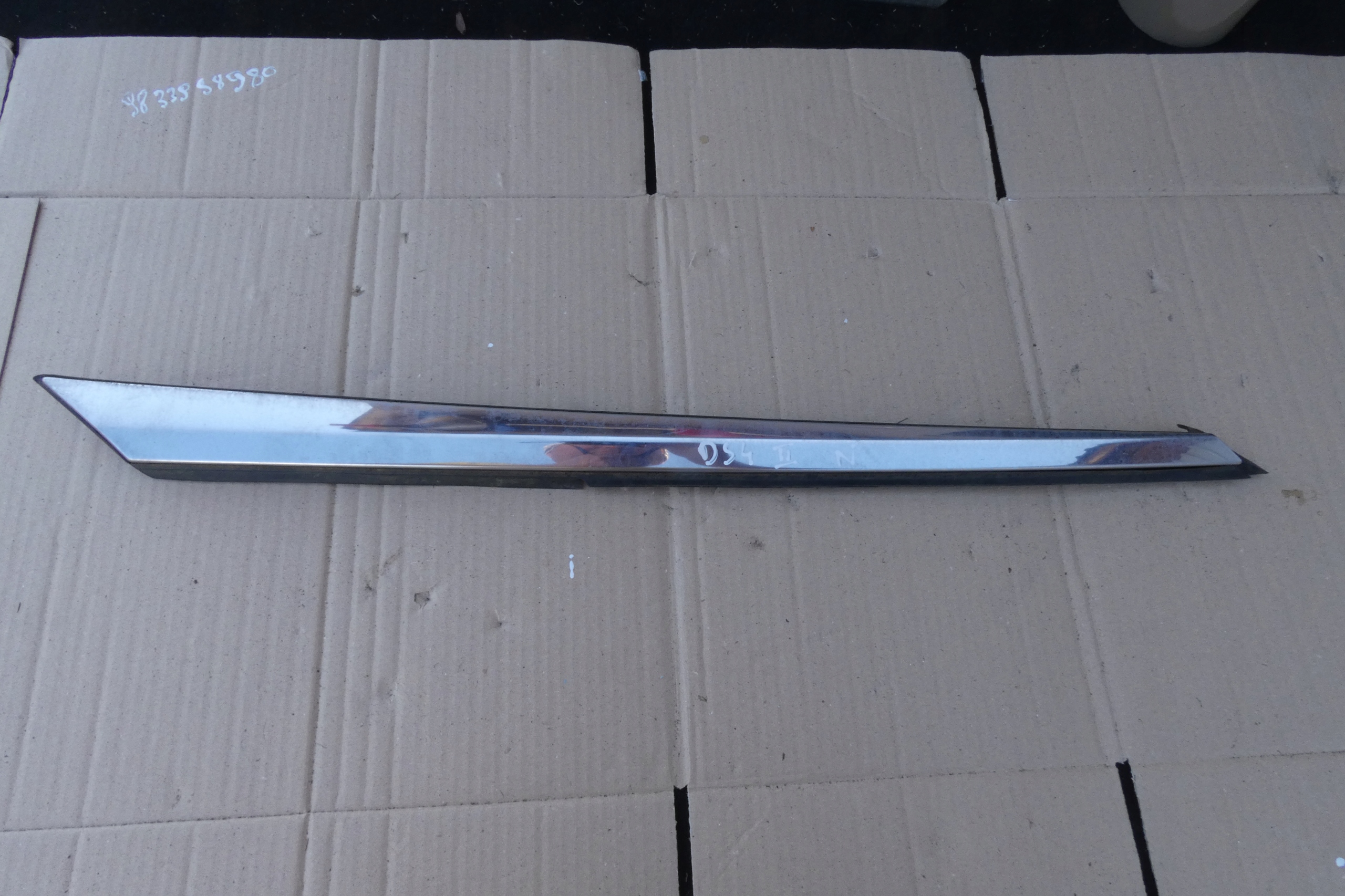lišta CITROEN 9833998980 9834001080