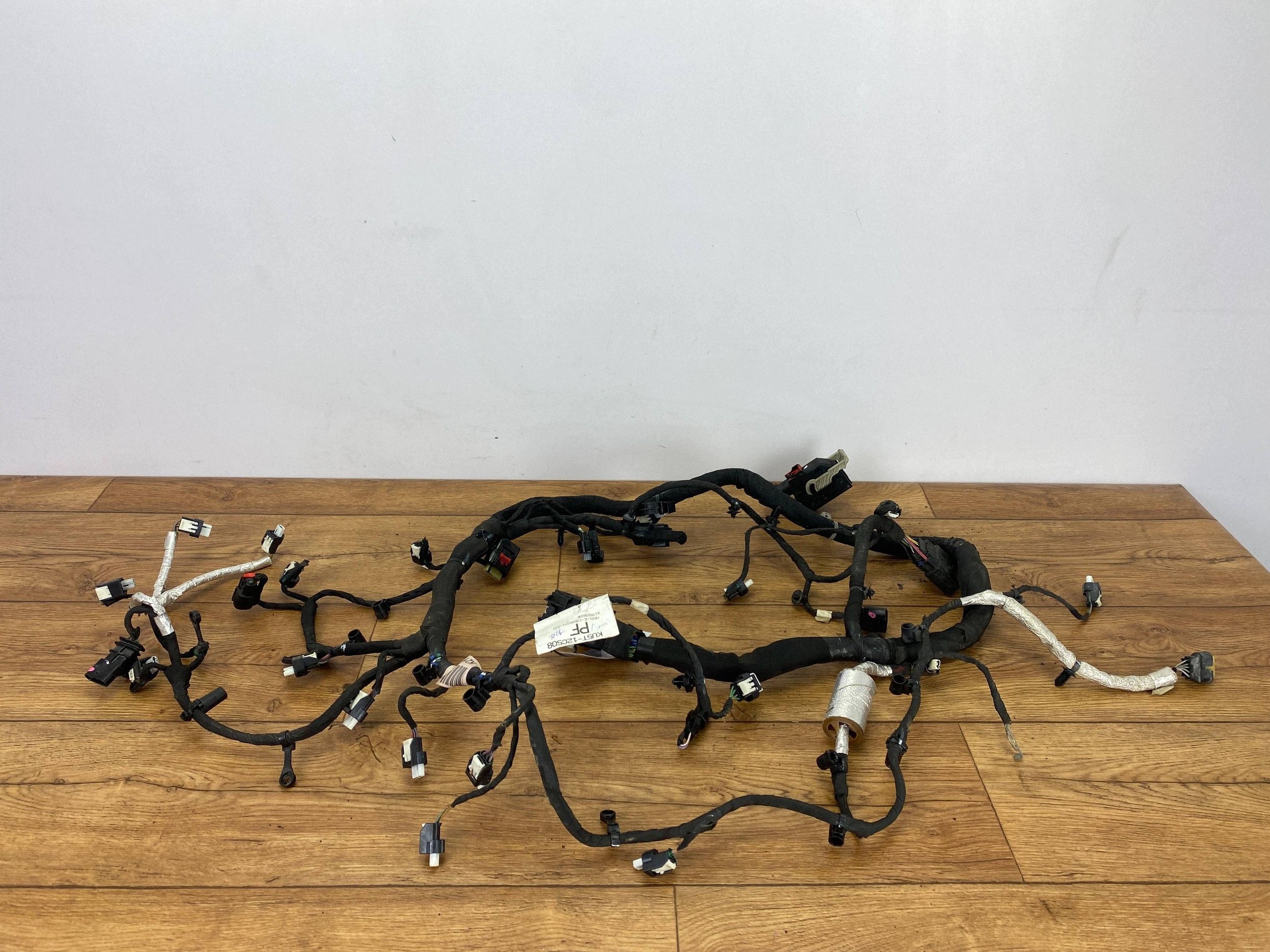 bundle of the engine Ford Escape IV Kuga MK3 2.0 2020+
