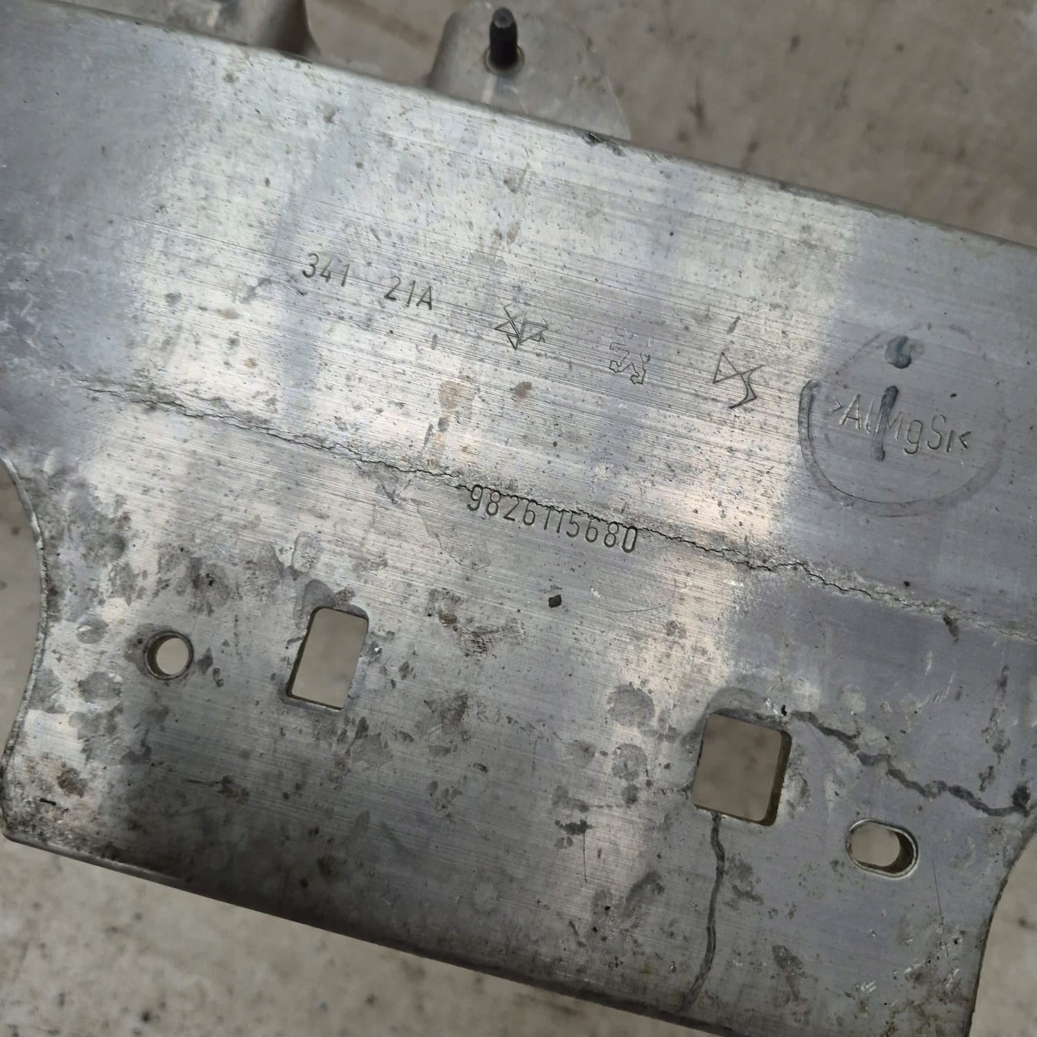 CITROEN C4 III 3 20- MOKKA B 2008 II sider front front below bumper