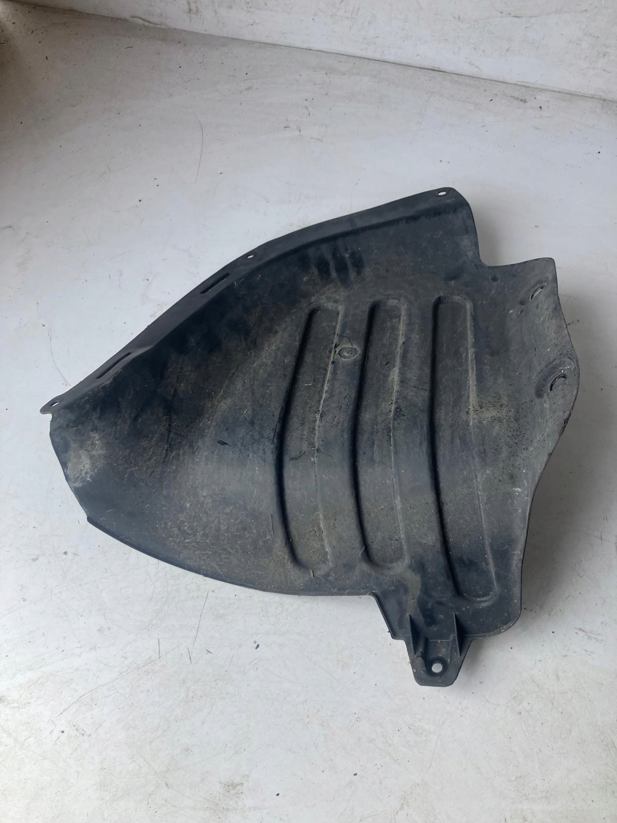cover below bumper left rear part mudguard KIA CEED II KOMBI 86691-A2200