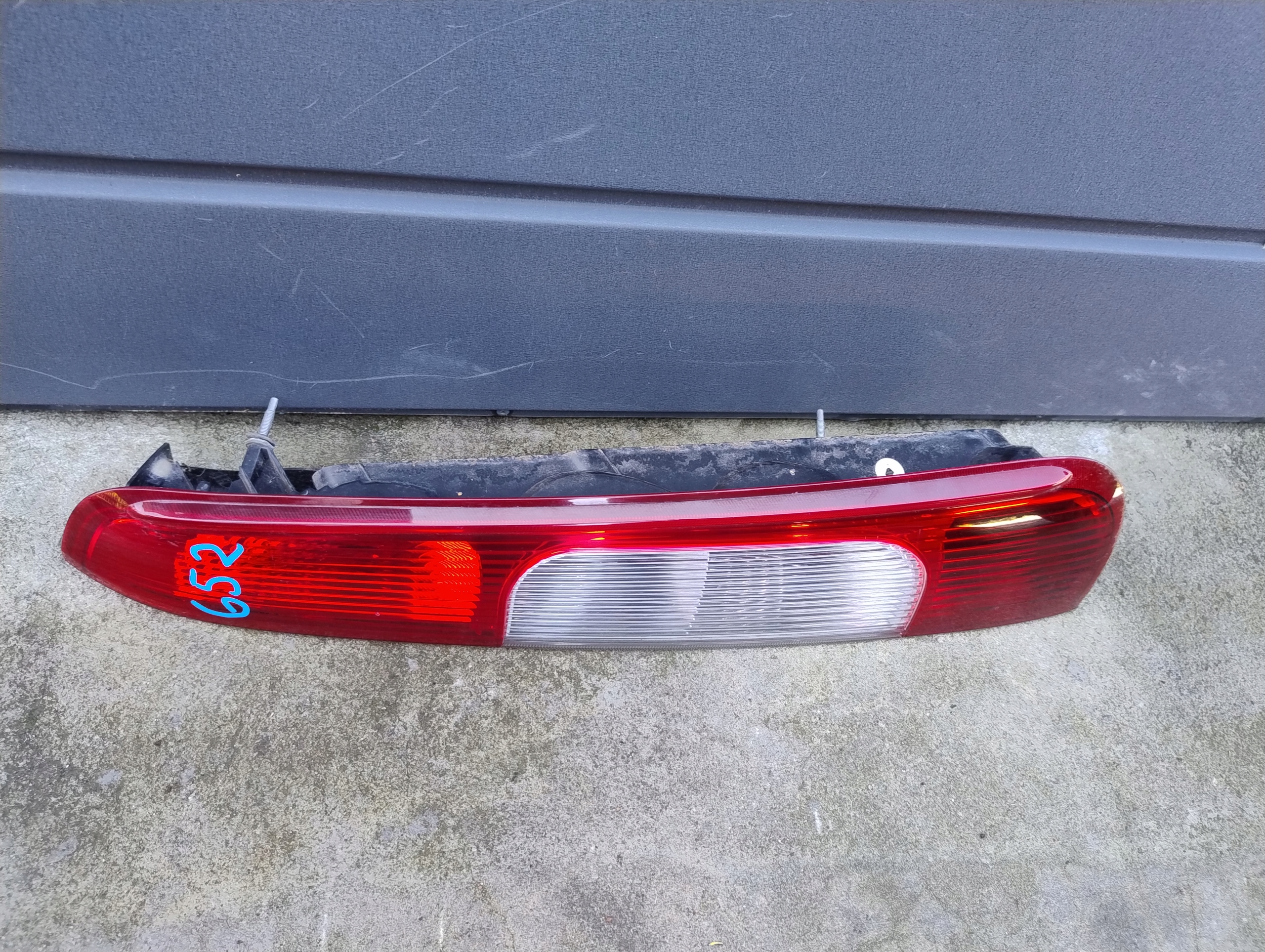 light right rear part right rear Ford focus c-max 3M51-13A602-AA