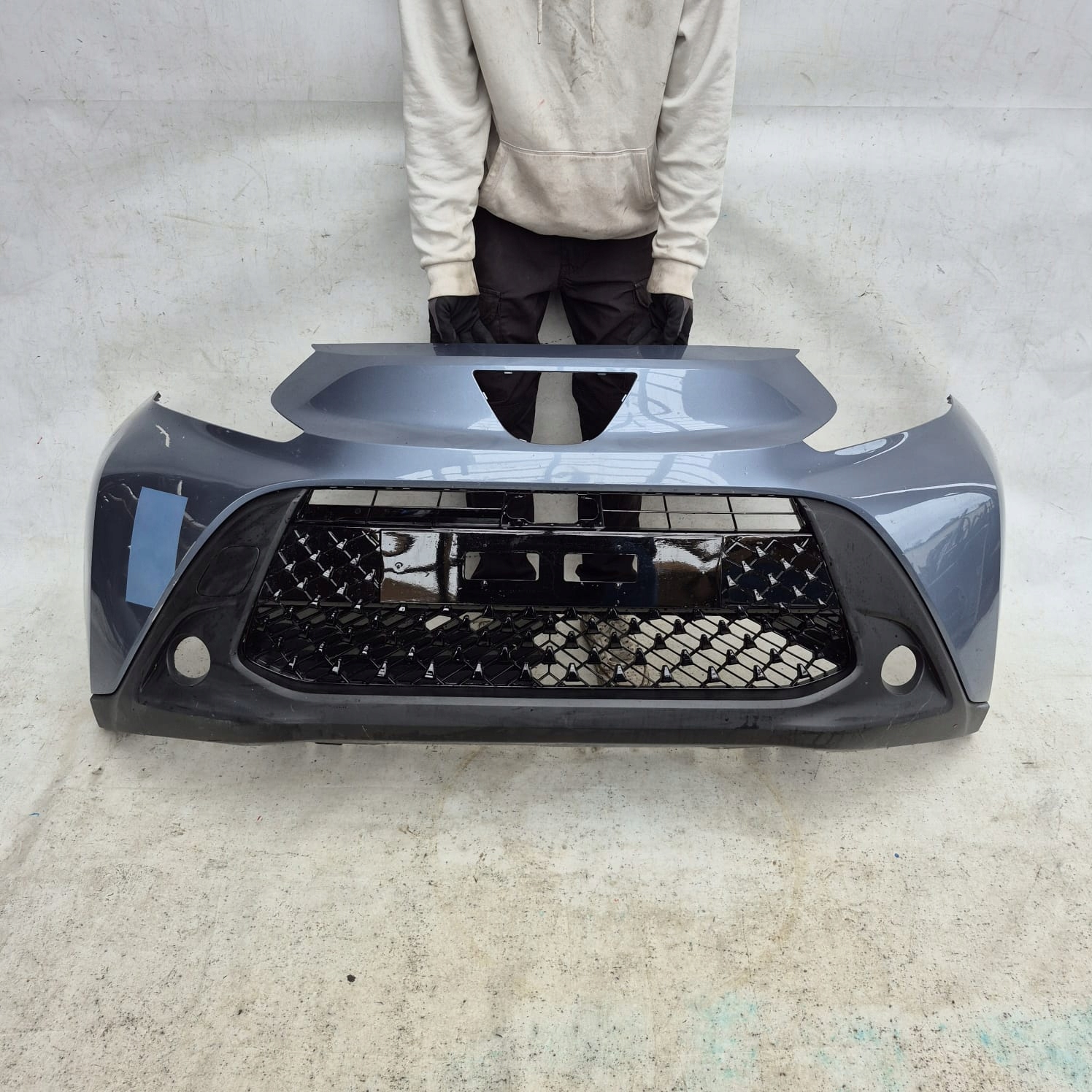 TOYOTA AYGO X 22- bumper front front 52119-0H190