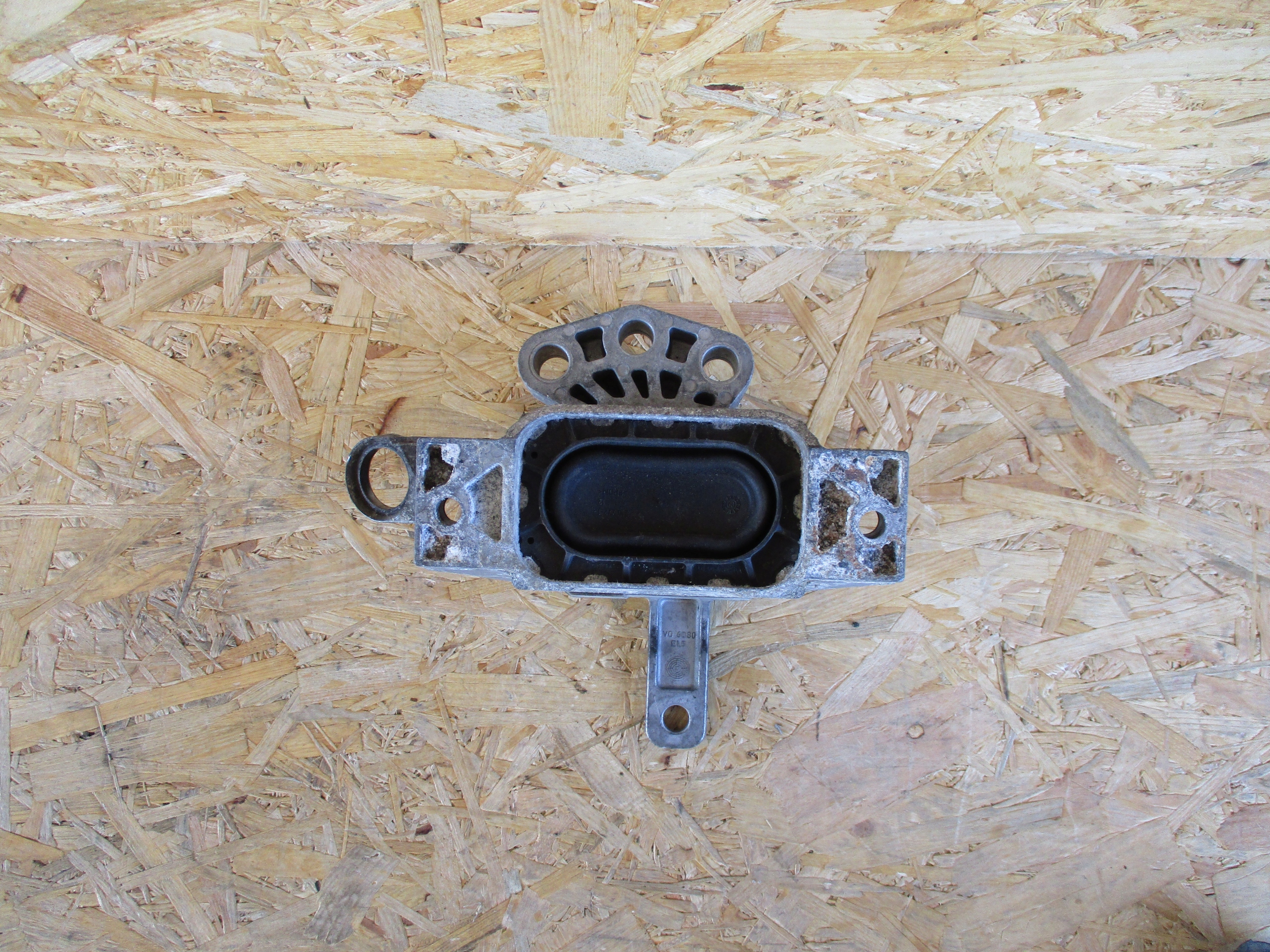 holder engine mount OPEL INSIGNIA 2,0 CDTI