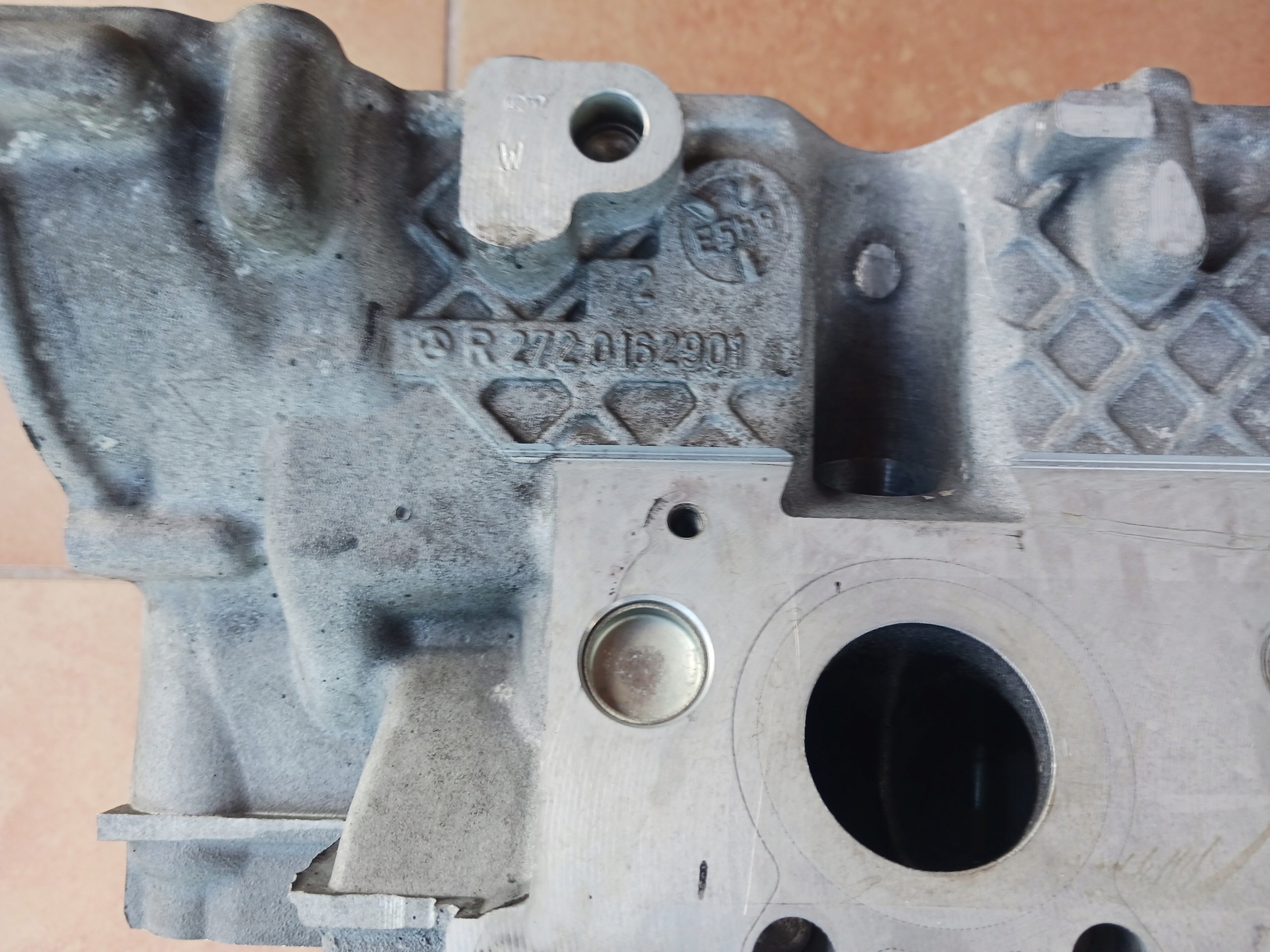 TESTATA MERCEDES W212 W219 3,5 CGI R2720162901